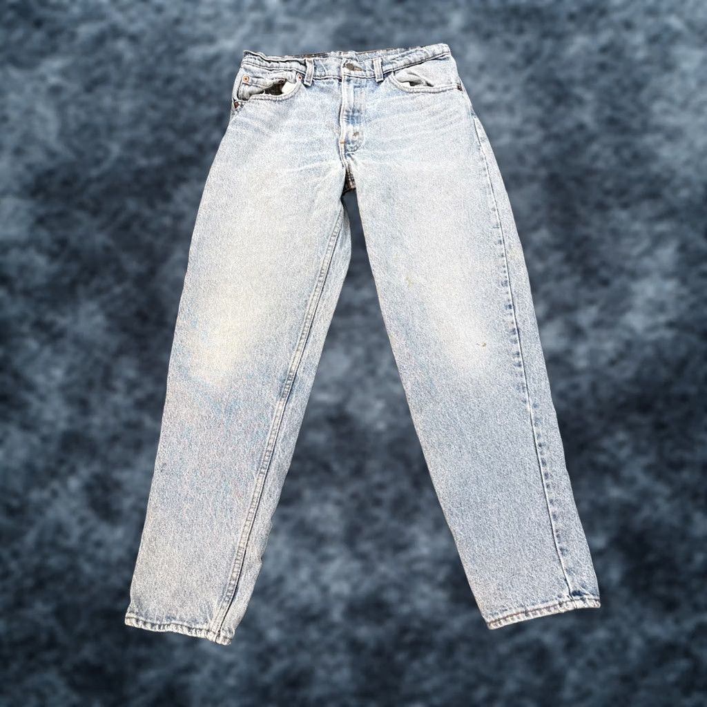 Levi's Levi's 550 Jeans Men 33x30 Relaxed Light Wash Wide Distressed Baggy 90s Jeans denim blue 550 Mens Regular Leather? Size US 33 - 1 Thumbnail