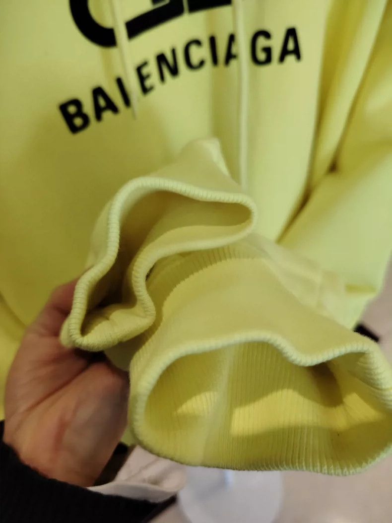 Balenciaga Balenciaga Fluorescent yellow lock hoodie Size US M / EU 48-50 / 2 - 5 Thumbnail