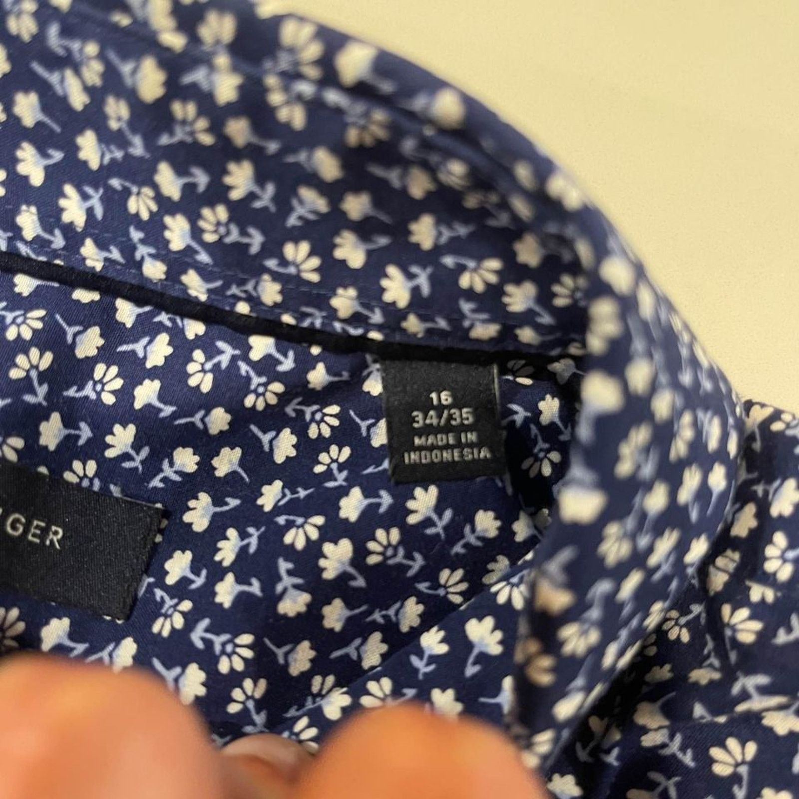 Tommy Hilfiger Tommy Hilfiger Shirt Mens 16-34/35 Floral THFlex StretchSlim Size US M / EU 48-50 / 2 - 5 Thumbnail