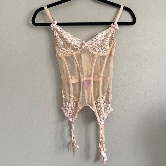 Agent Provocateur Agent Provocateur Nude Pink Lace Gianna Basque Corset - 32C Size ONE SIZE - 2 Thumbnail