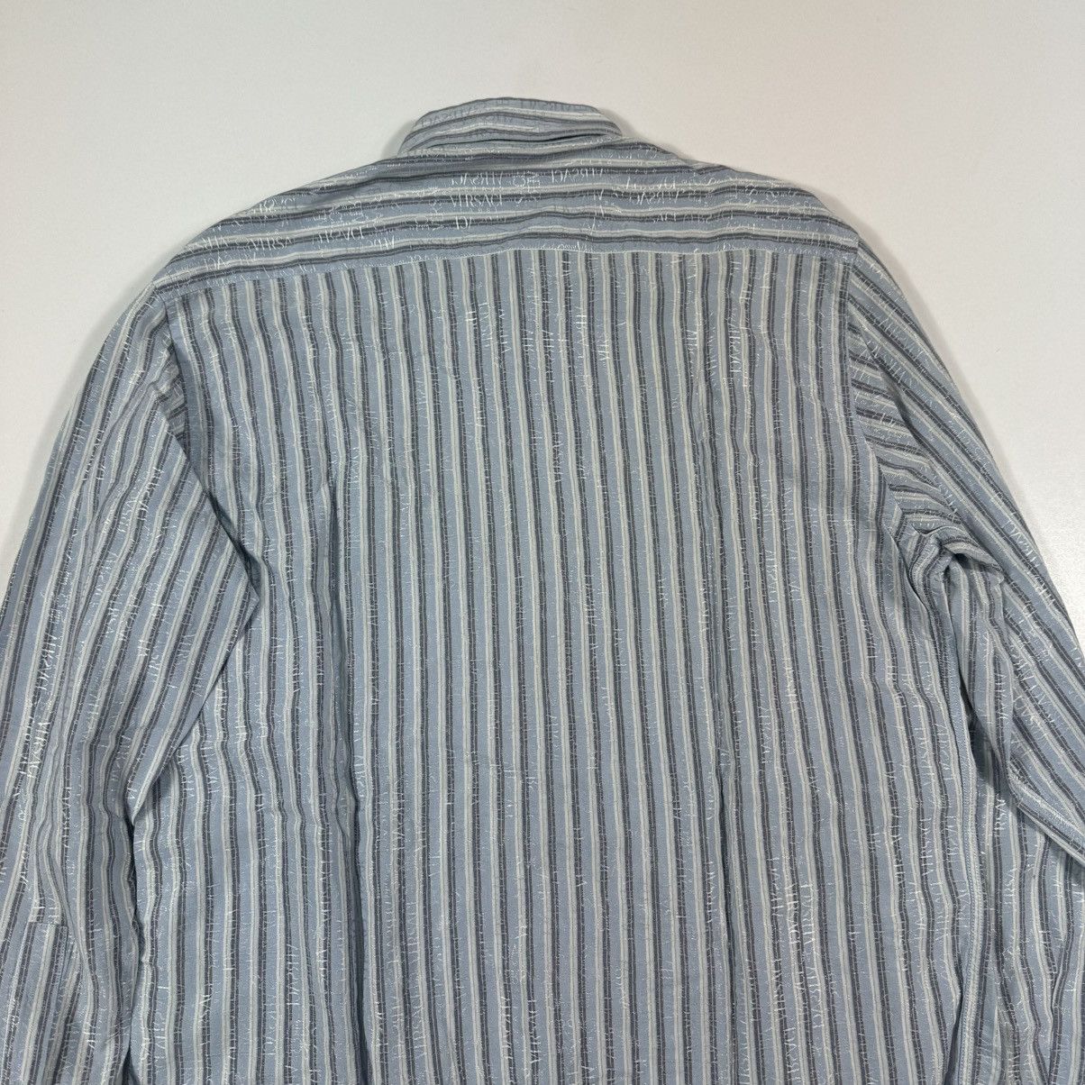 Versace vintage 90s versace monogrammed shirt very rare Size US S / EU 44-46 / 1 - 8 Thumbnail