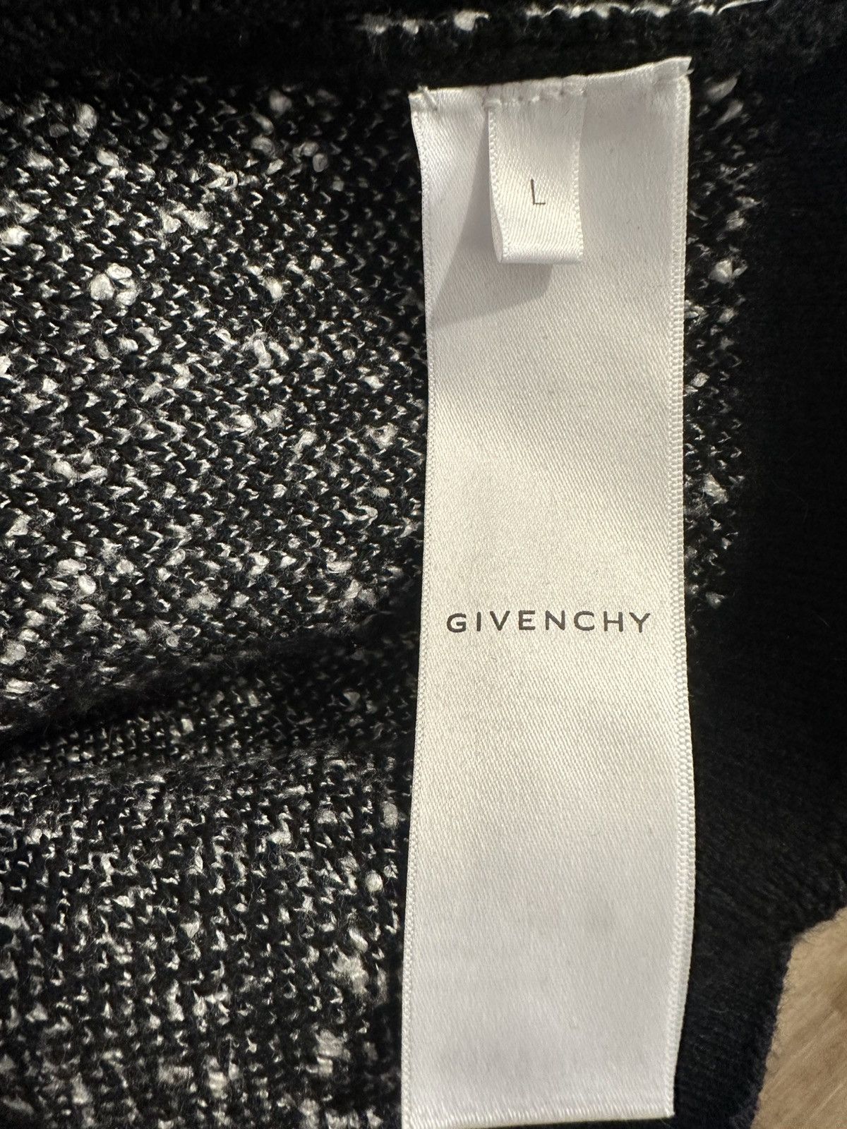 Givenchy Givenchy Hockey Mask Wool Sweater Size US L / EU 52-54 / 3 - 6 Thumbnail