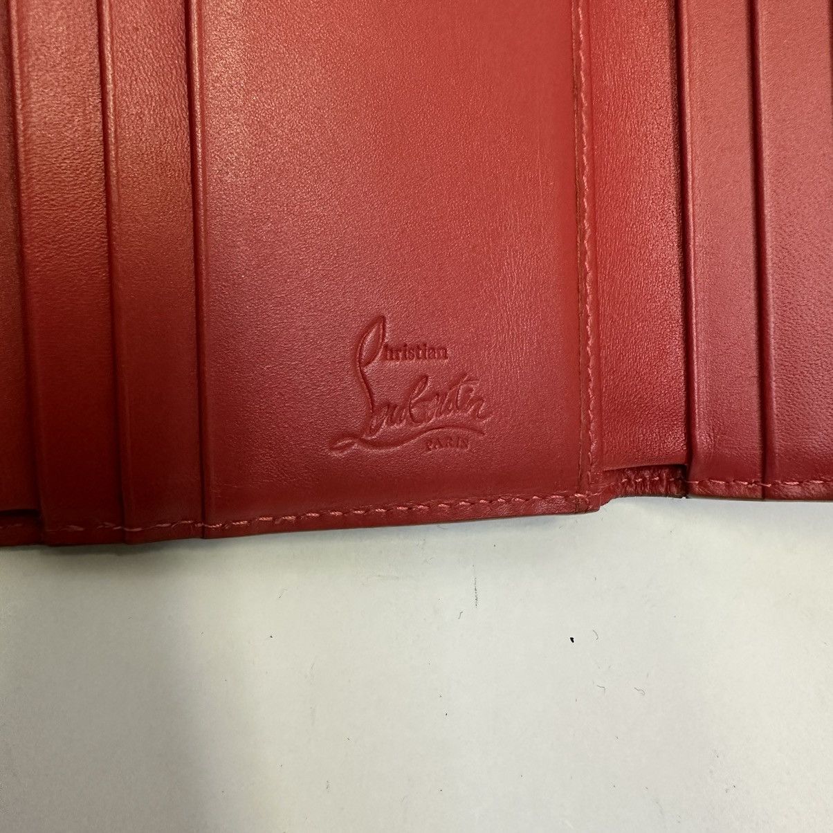 Christian Louboutin Christian Louboutin Spiked Leather Wallet Beige w Red Size ONE SIZE - 3 Thumbnail