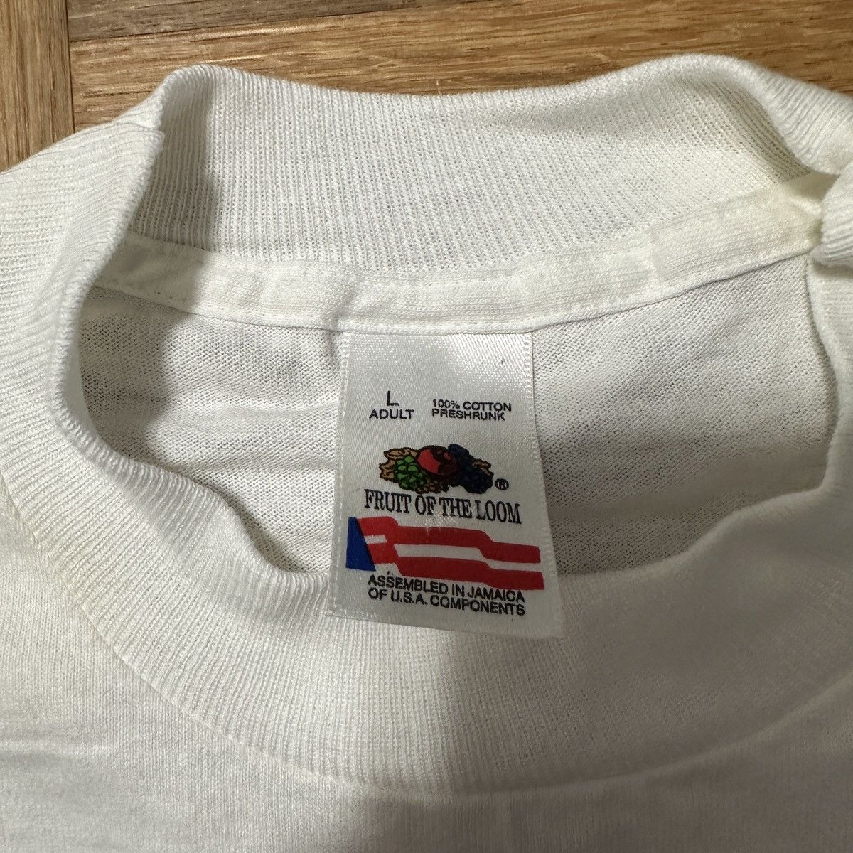 Fruit Of The Loom Vintage Italian tee Size US L / EU 52-54 / 3 - 4 Thumbnail