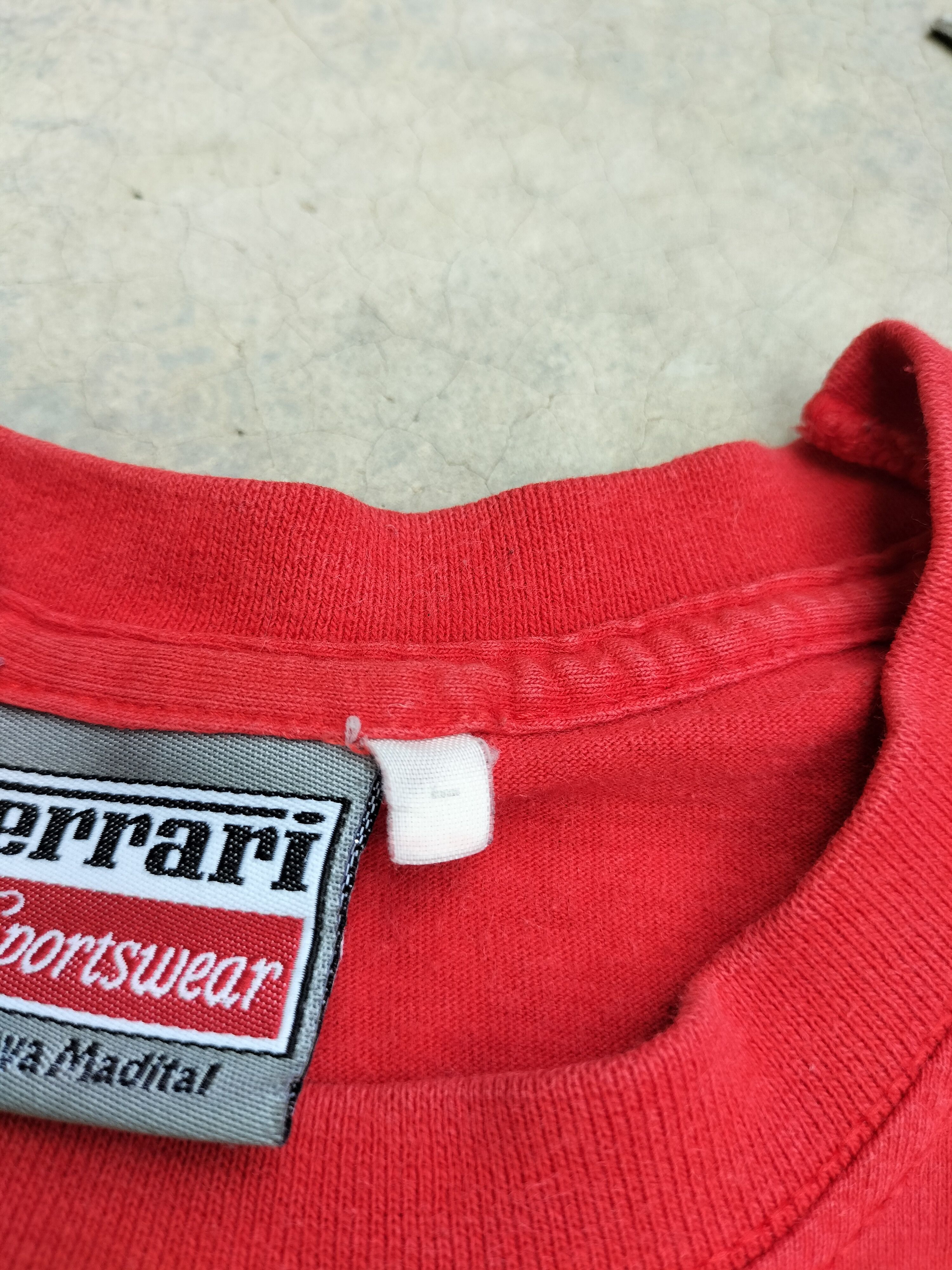 Ferrari Vintage Ferrari Official Big Logo Sports Car Fashion motors Size US L / EU 52-54 / 3 - 2 Thumbnail