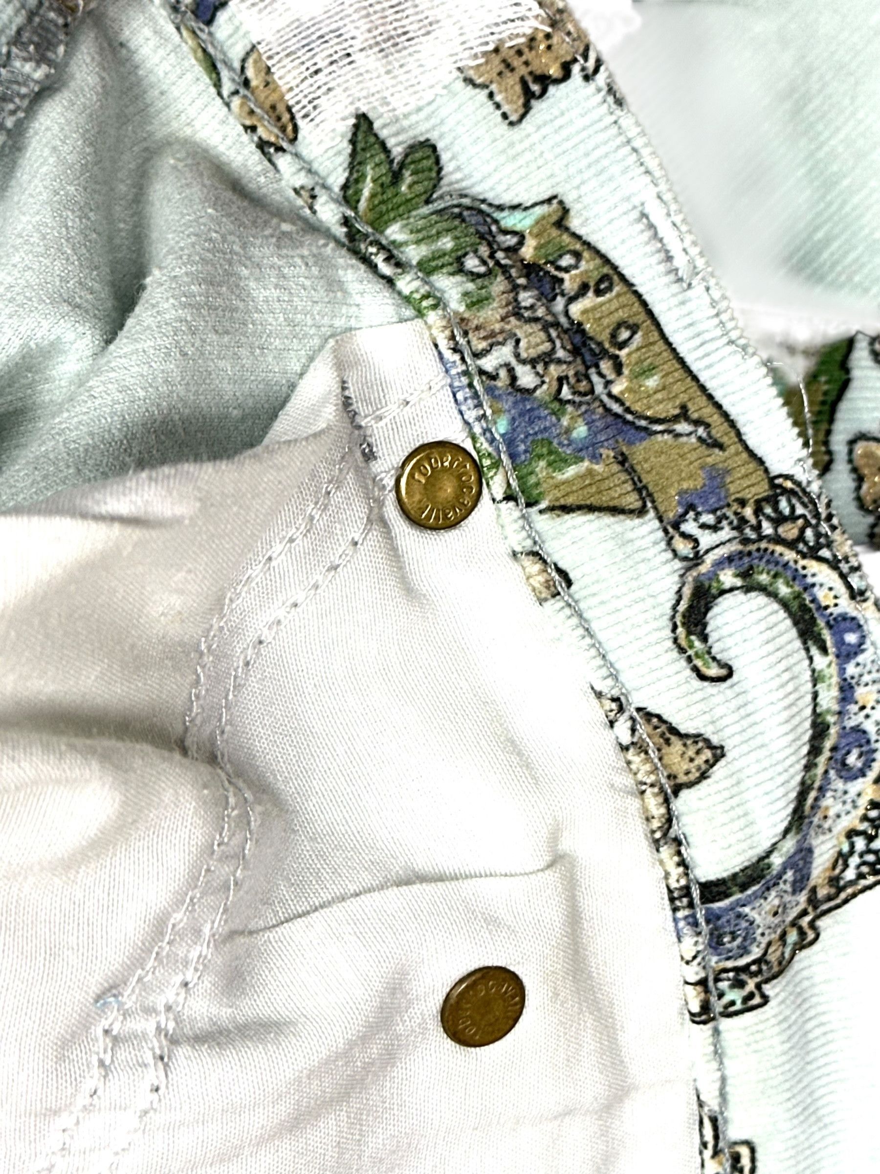 Roberto Cavalli Cavalli Rare Traditional Printed Velvet Pants Size 30" / US 8 / IT 44 - 4 Thumbnail