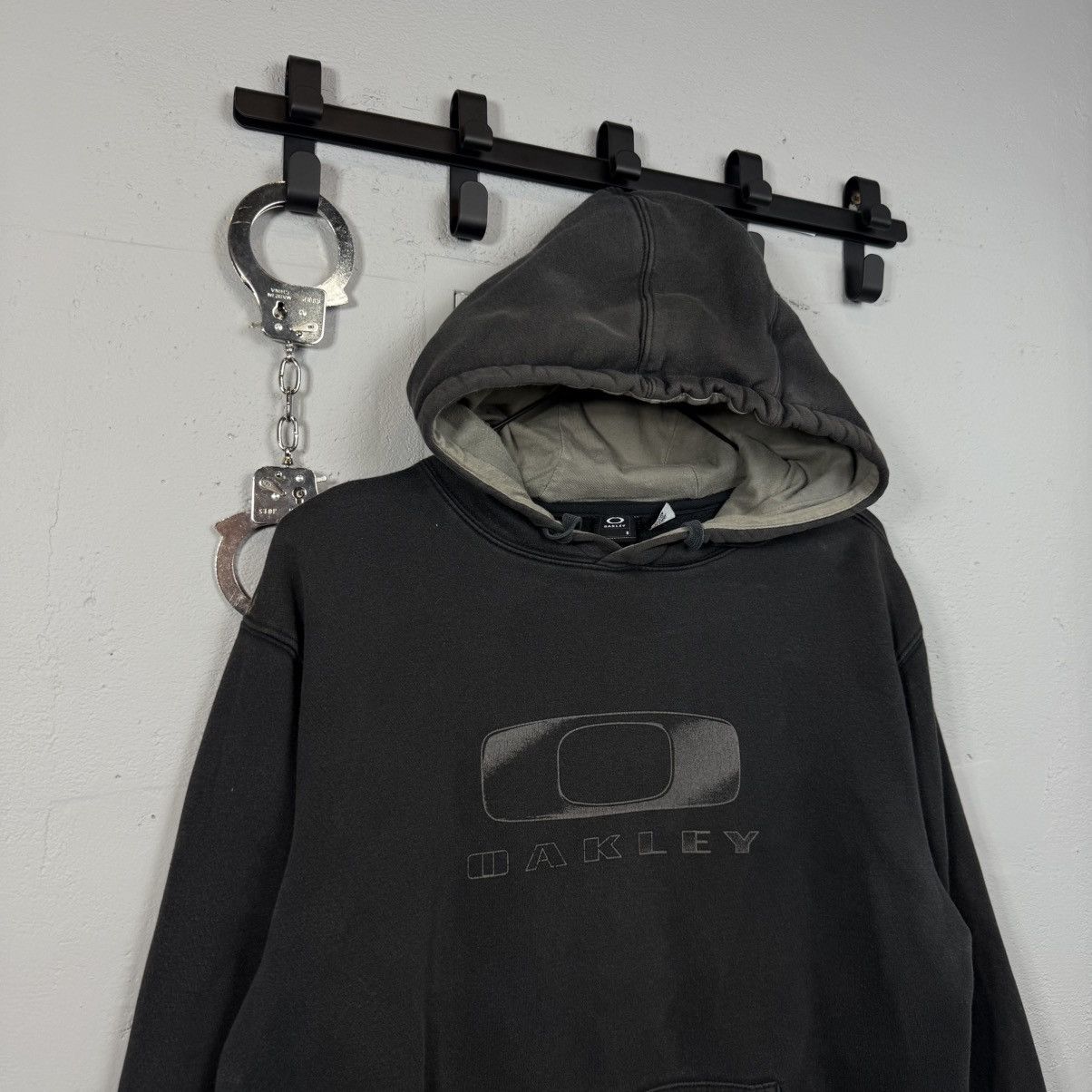 Oakley Vintage Hoodie Oakley Skateboarding Size US S / EU 44-46 / 1 - 2 Thumbnail