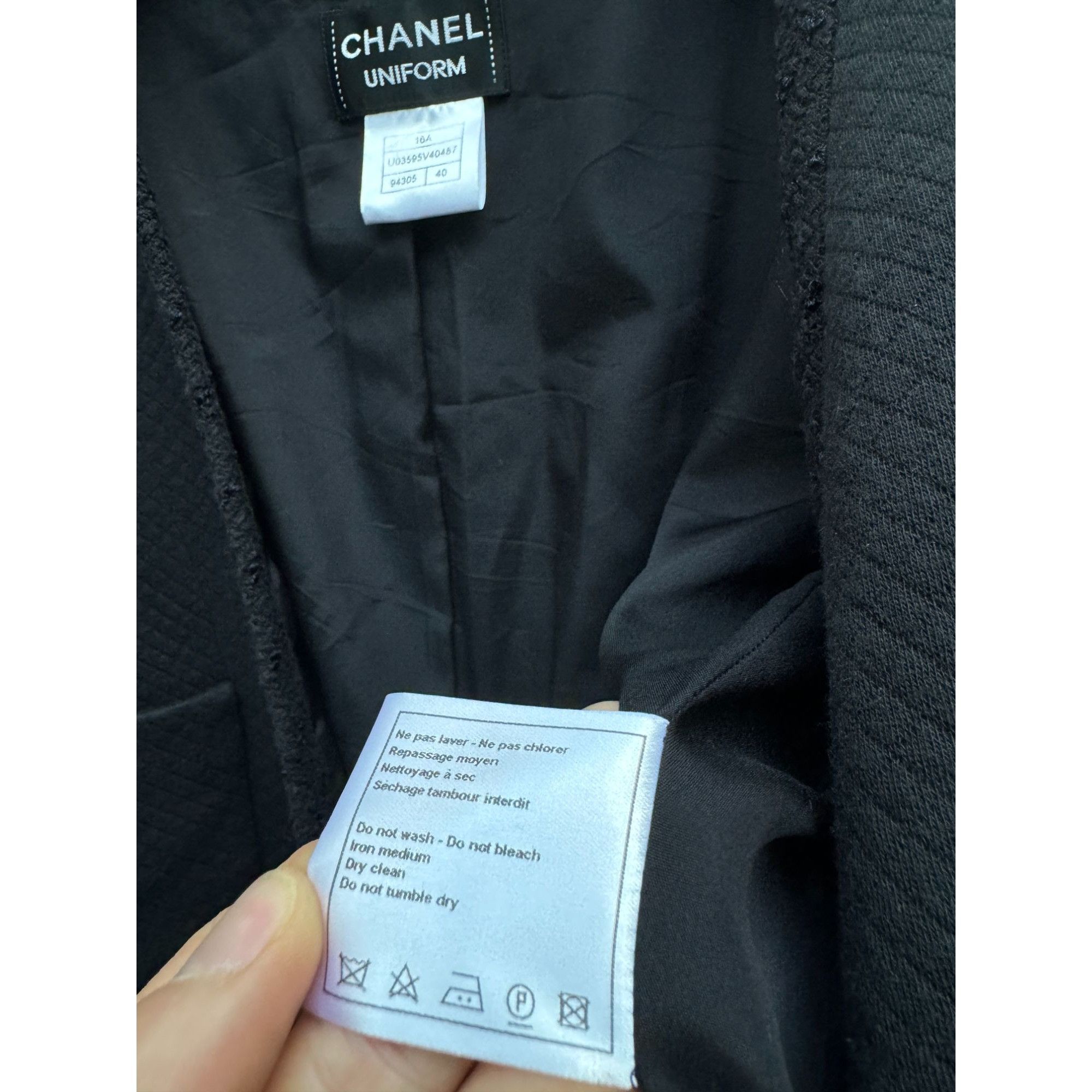 Chanel La petite veste noire Black Jacket Size M / US 6-8 / IT 42-44 - 5 Thumbnail