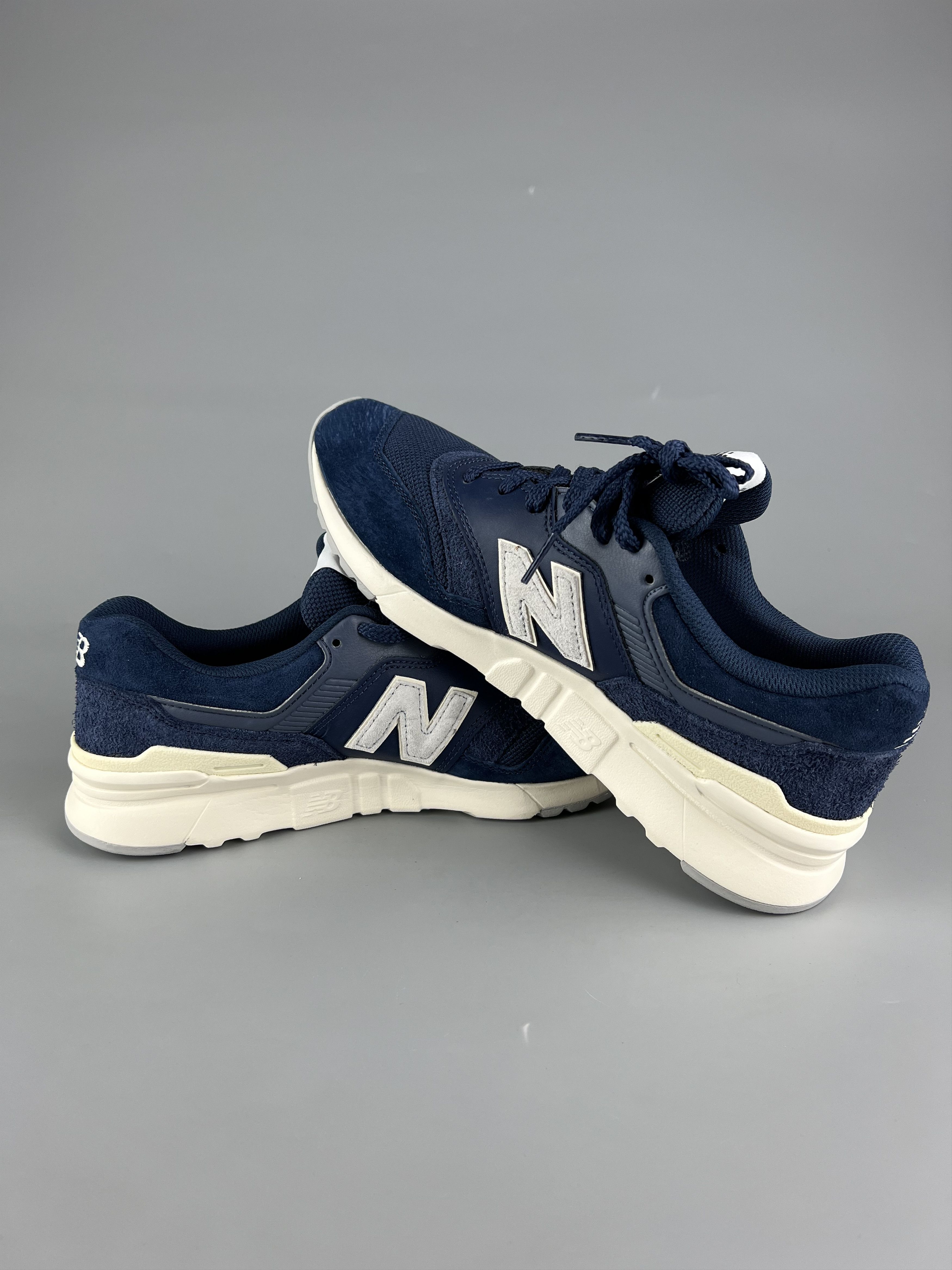 New Balance New Balance 997H Men's Sneakers Size US 8 Size US 8 / EU 41 - 5 Thumbnail