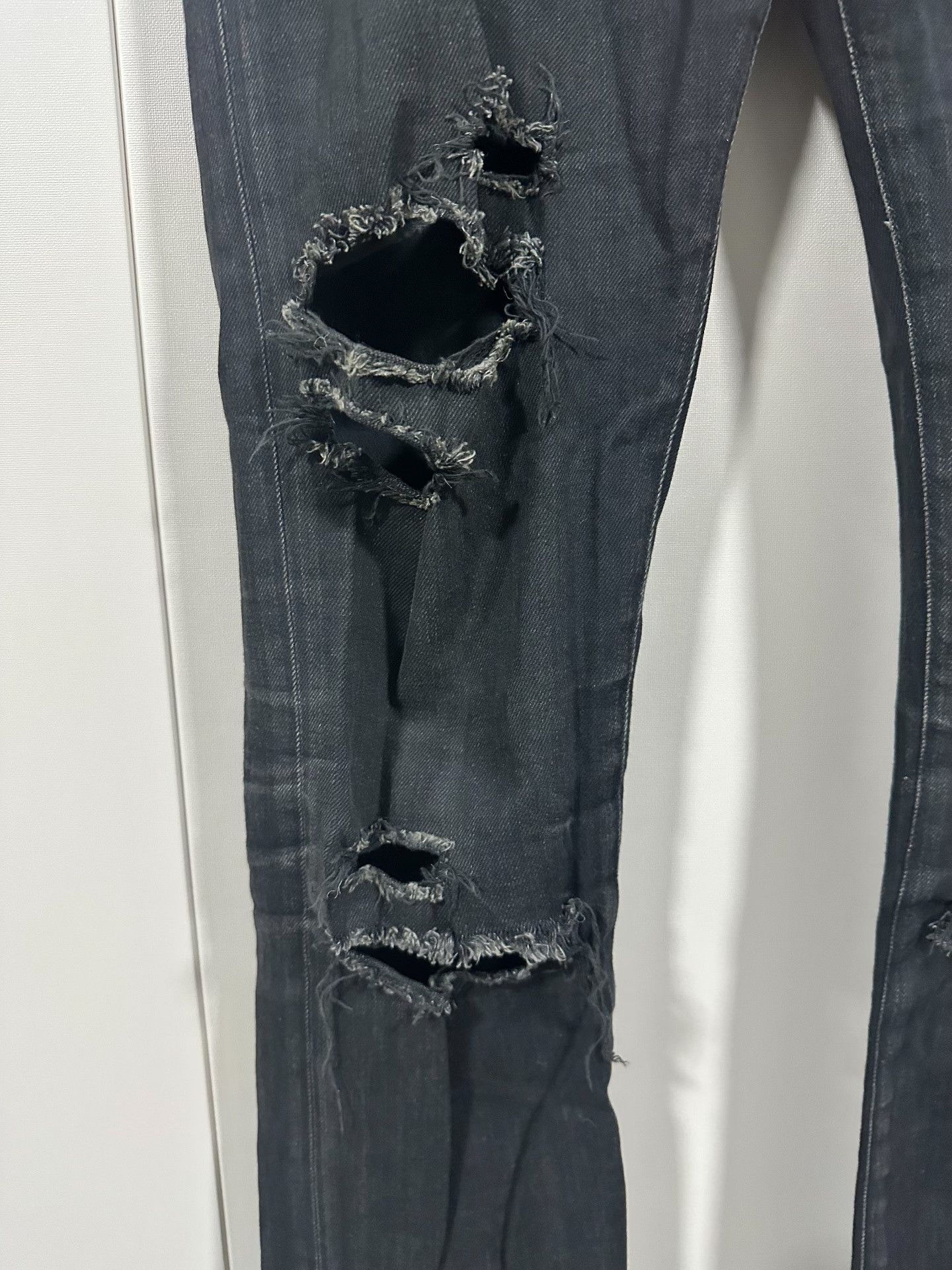 Saint Laurent Paris Saint Laurent SLP 15AW Black Skinny Jeans Size US 29 - 4 Thumbnail