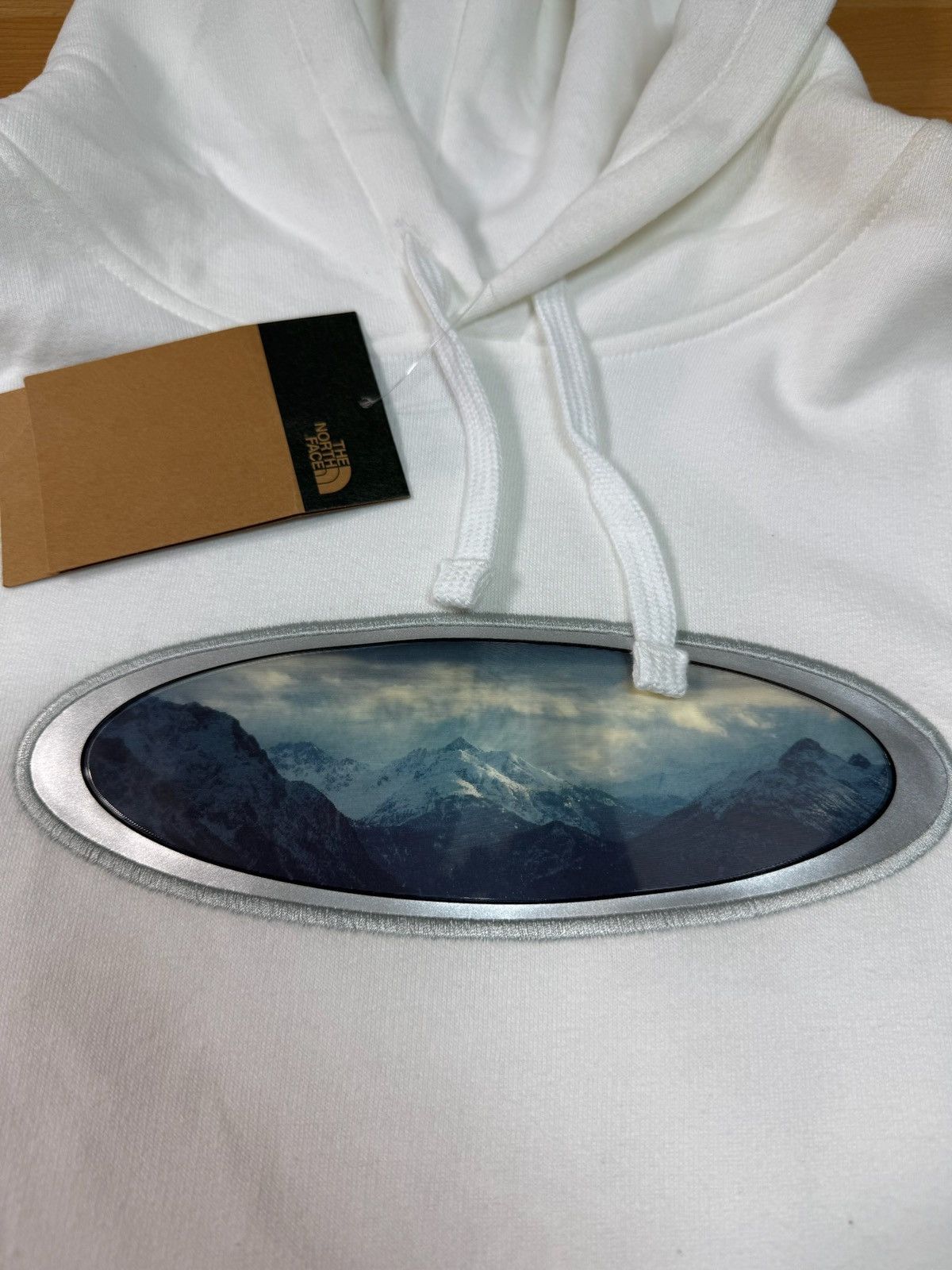 Supreme × The North Face Supreme x The North Face Lenticular Hoodie White Small FW21 Size US S / EU 44-46 / 1 - 3 Thumbnail