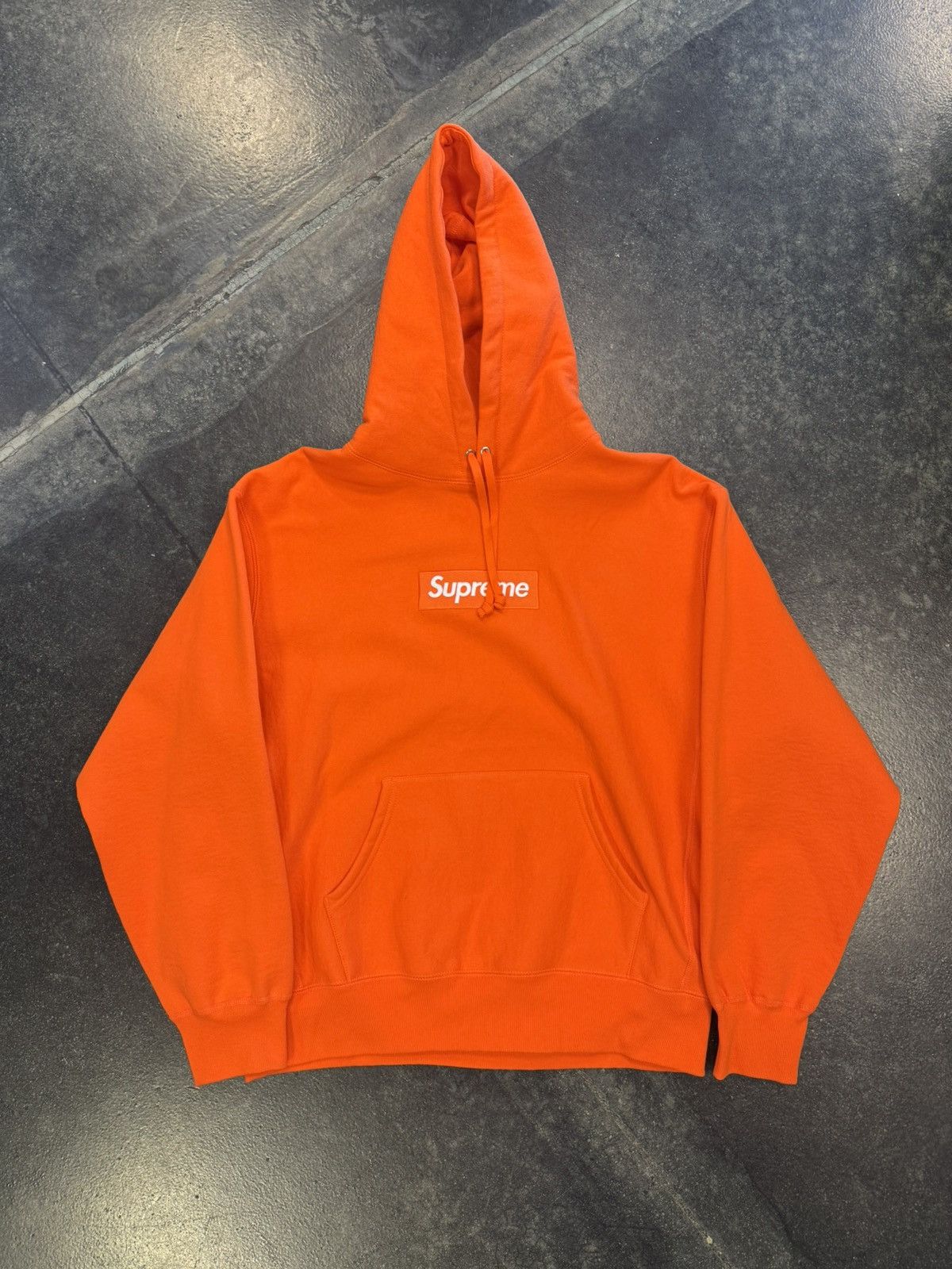 Supreme Supreme Box Logo Size US M / EU 48-50 / 2 - 1 Thumbnail