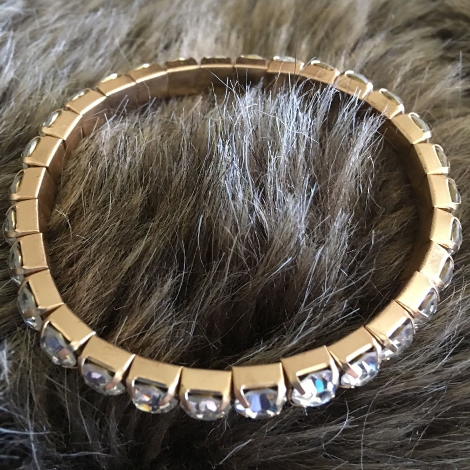 Vintage Vintage large clear rhinestone stretch bracelet Size ONE SIZE - 5 Thumbnail