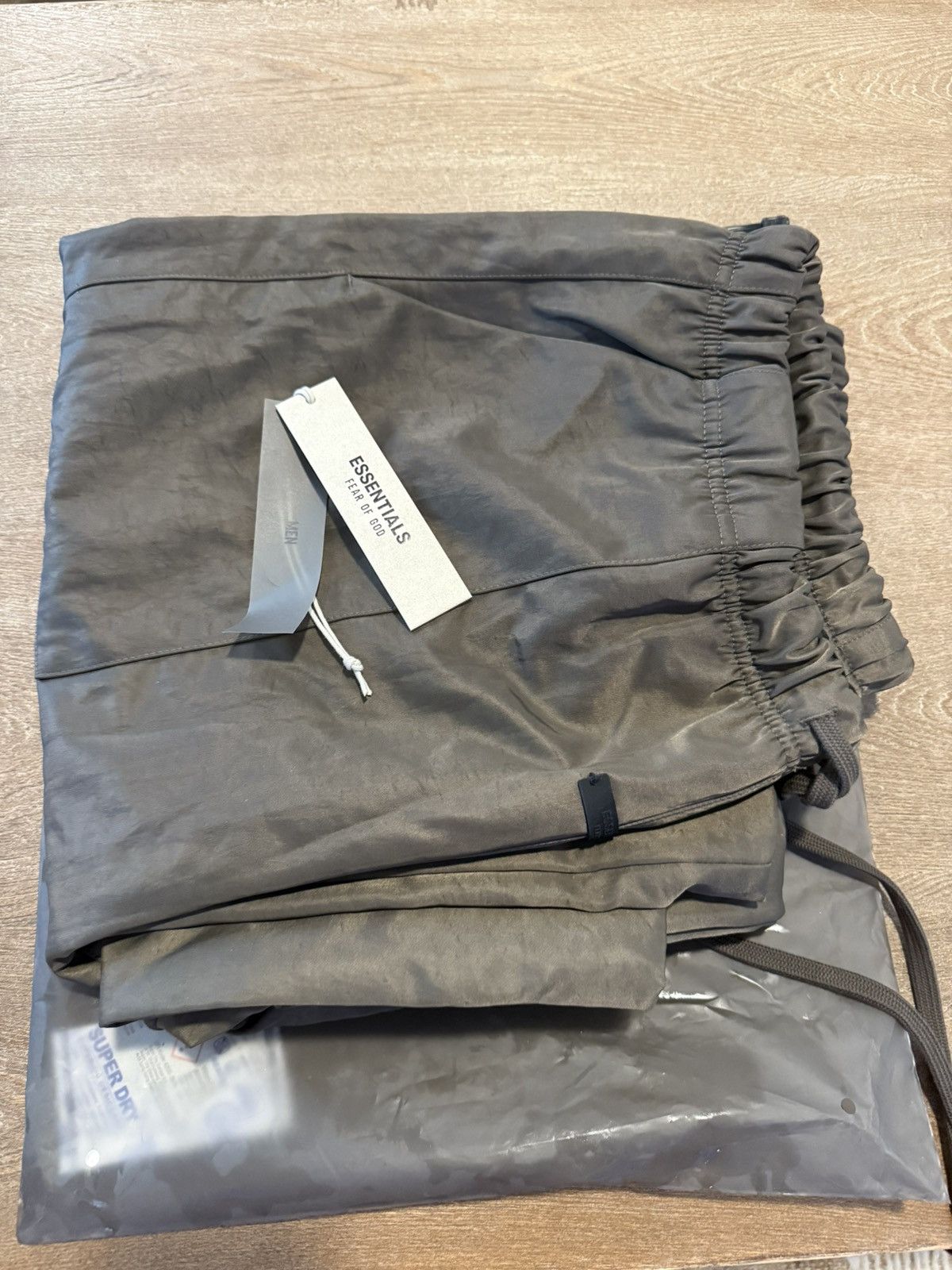 Fear of God Essentials Brown Nylon Pants L Size US 34 / EU 50 - 3 Thumbnail