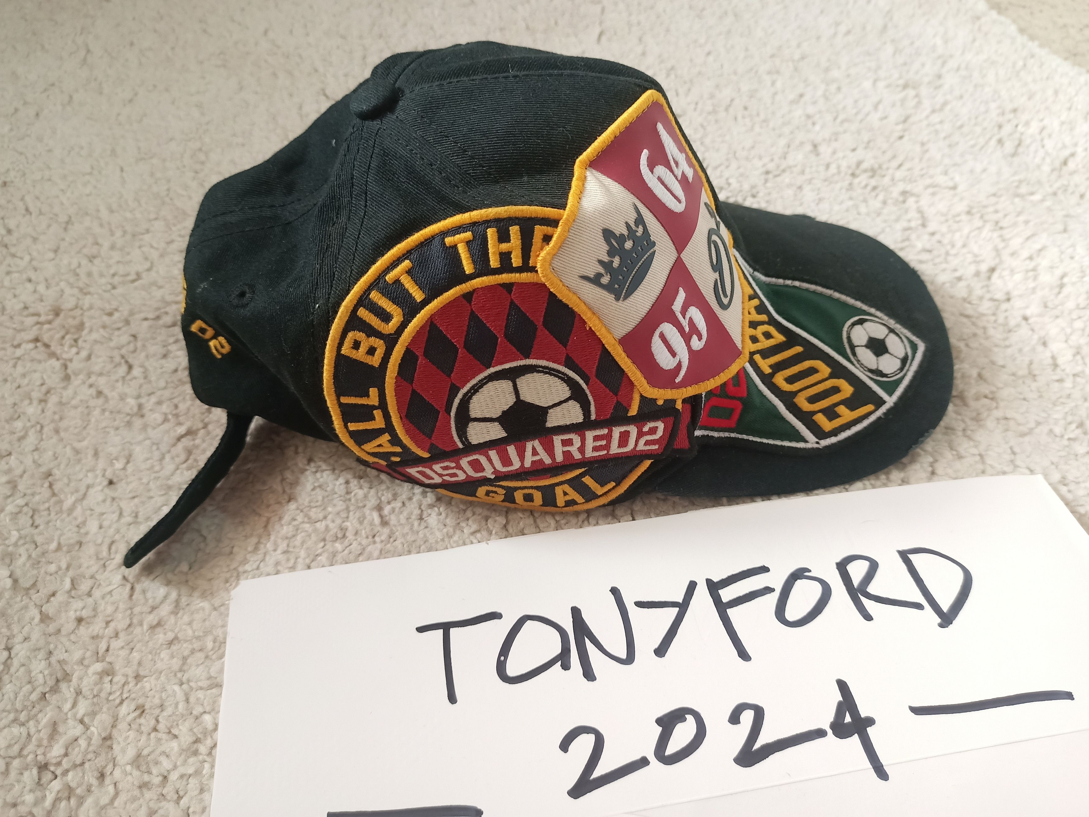 DSQUARED2 Football Club Oversized Multi Patch Logo cap