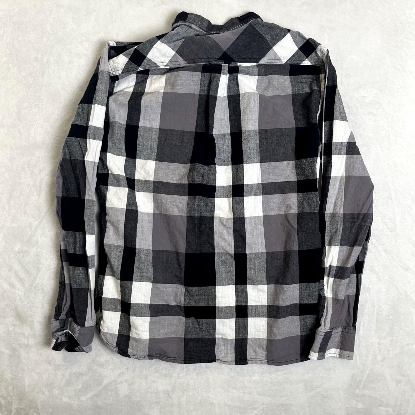 Levi's Levi's Shirt Mens Medium Gray Plaid Long Sleeve Button Front Casual Workwear Size US M / EU 48-50 / 2 - 6 Thumbnail