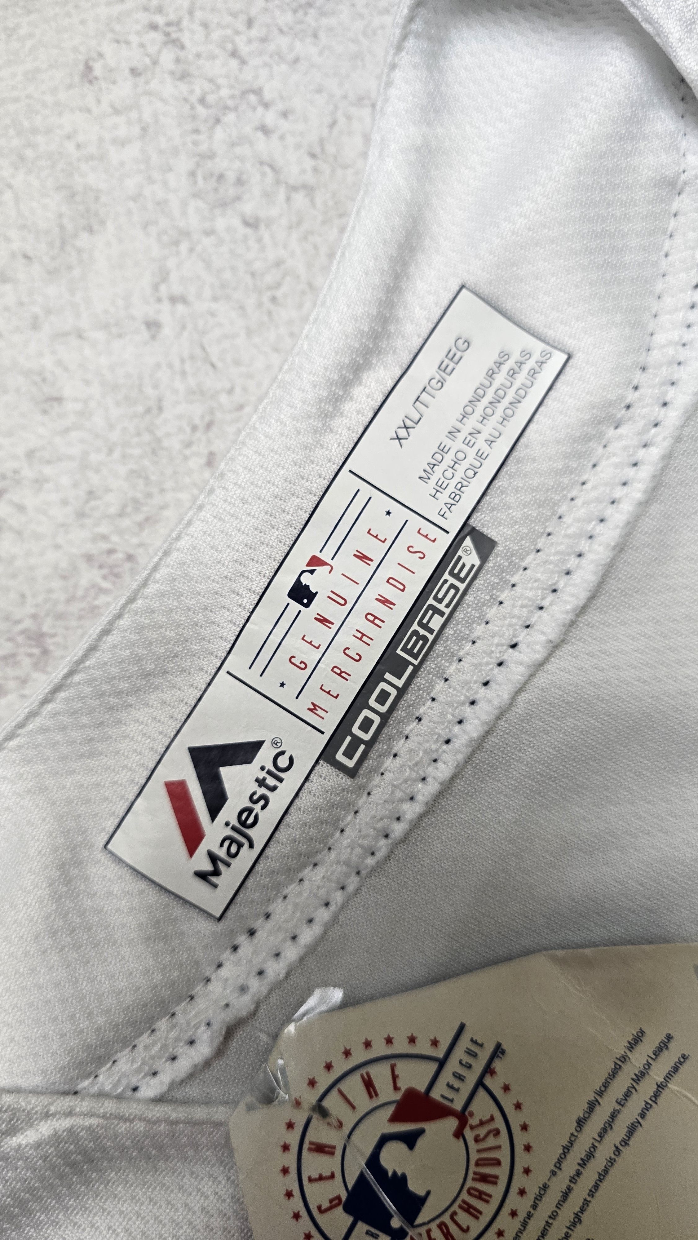 Majestic Atlanta Braves Ronald Acuña Jr. #13 MLB Baseball Jersey Size US XXL / EU 58 / 5 - 21 Thumbnail
