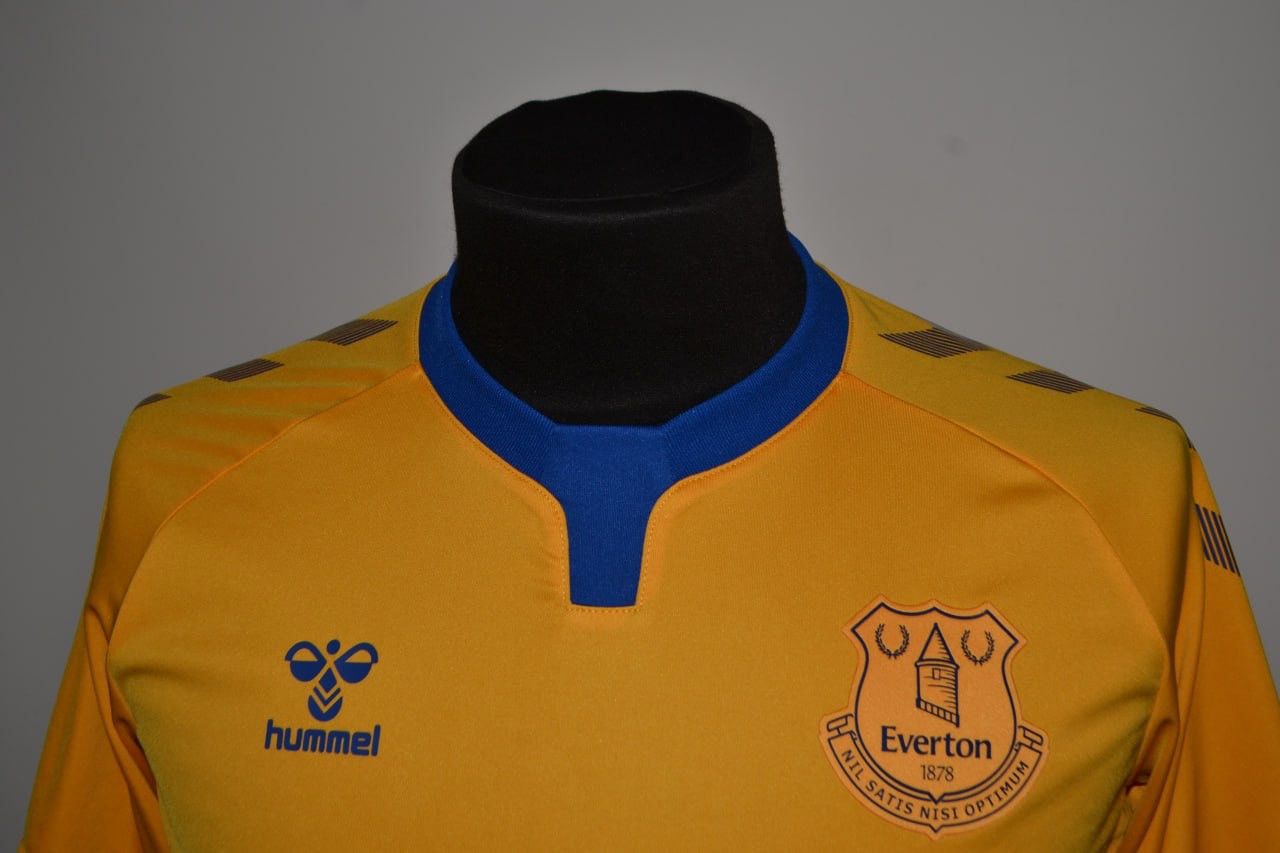 Hummel Everton Football Shirt - 2020 / 2021 -Away - Size S Size US S / EU 44-46 / 1 - 4 Thumbnail