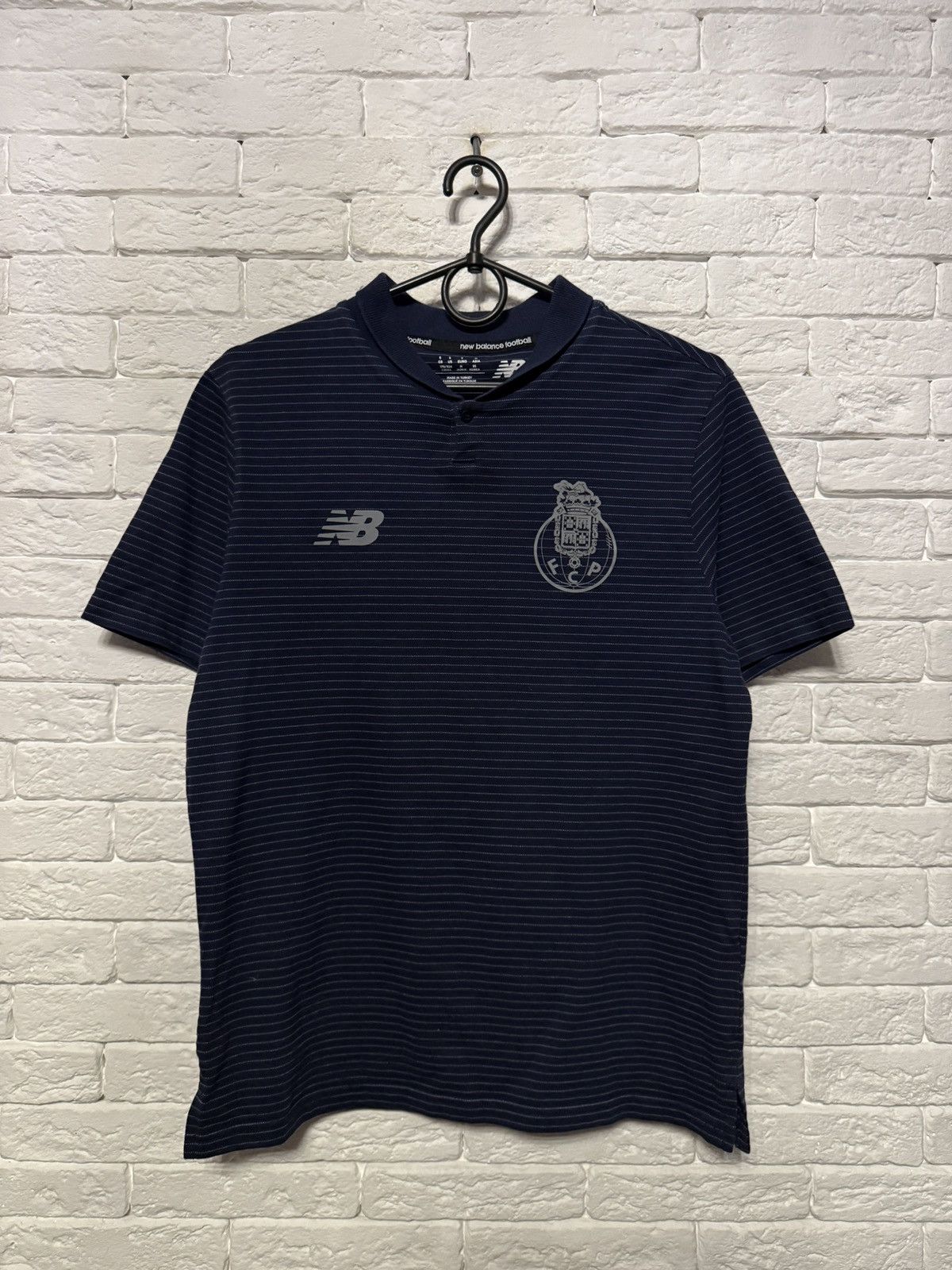 New Balance New Balance Porto Pre Match Polo Shirt Striped Sz S Size US S / EU 44-46 / 1 - 1 Thumbnail
