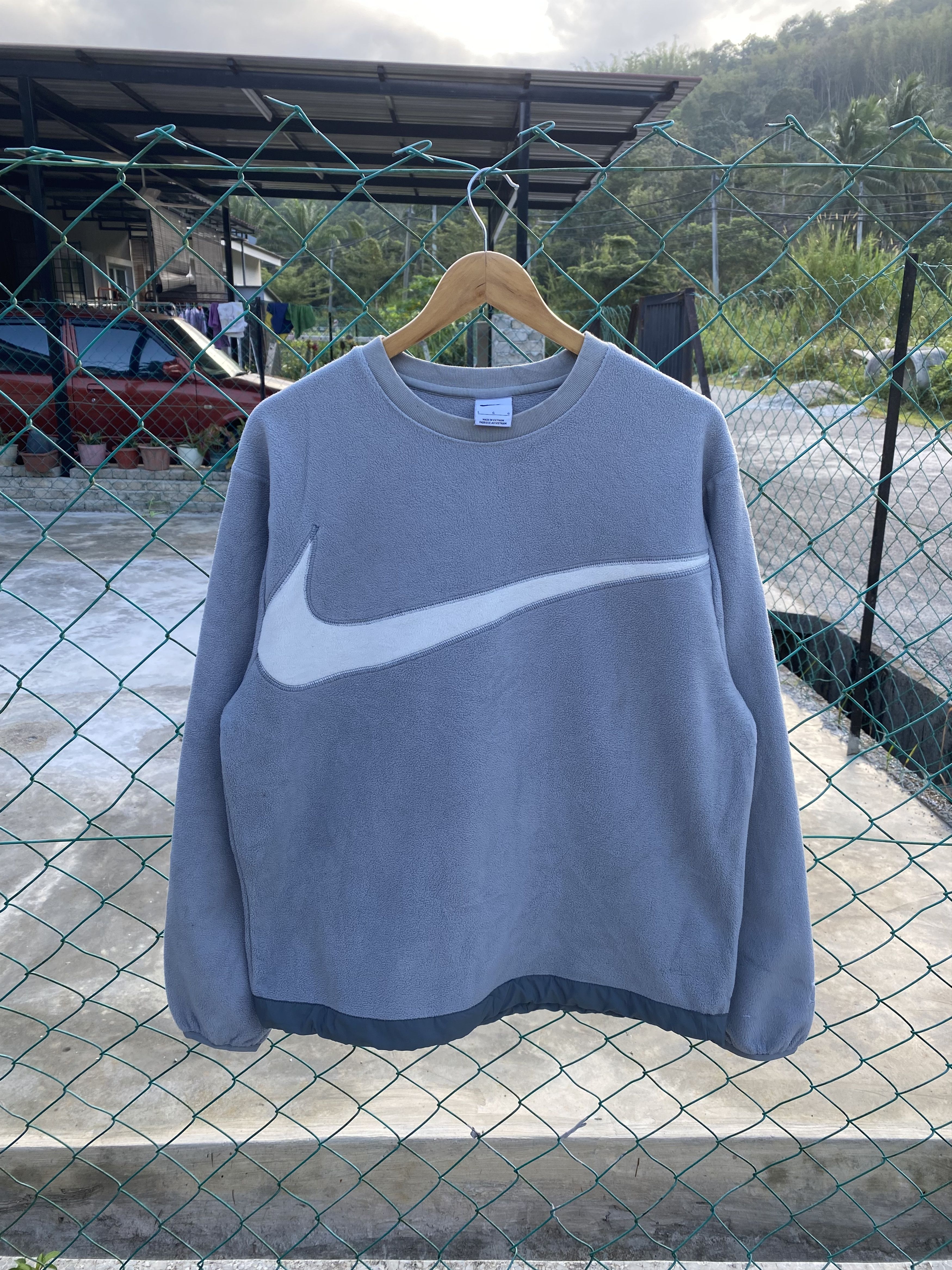 Nike Nike big swoosh fleece sweater Size US L / EU 52-54 / 3 - 1 Thumbnail