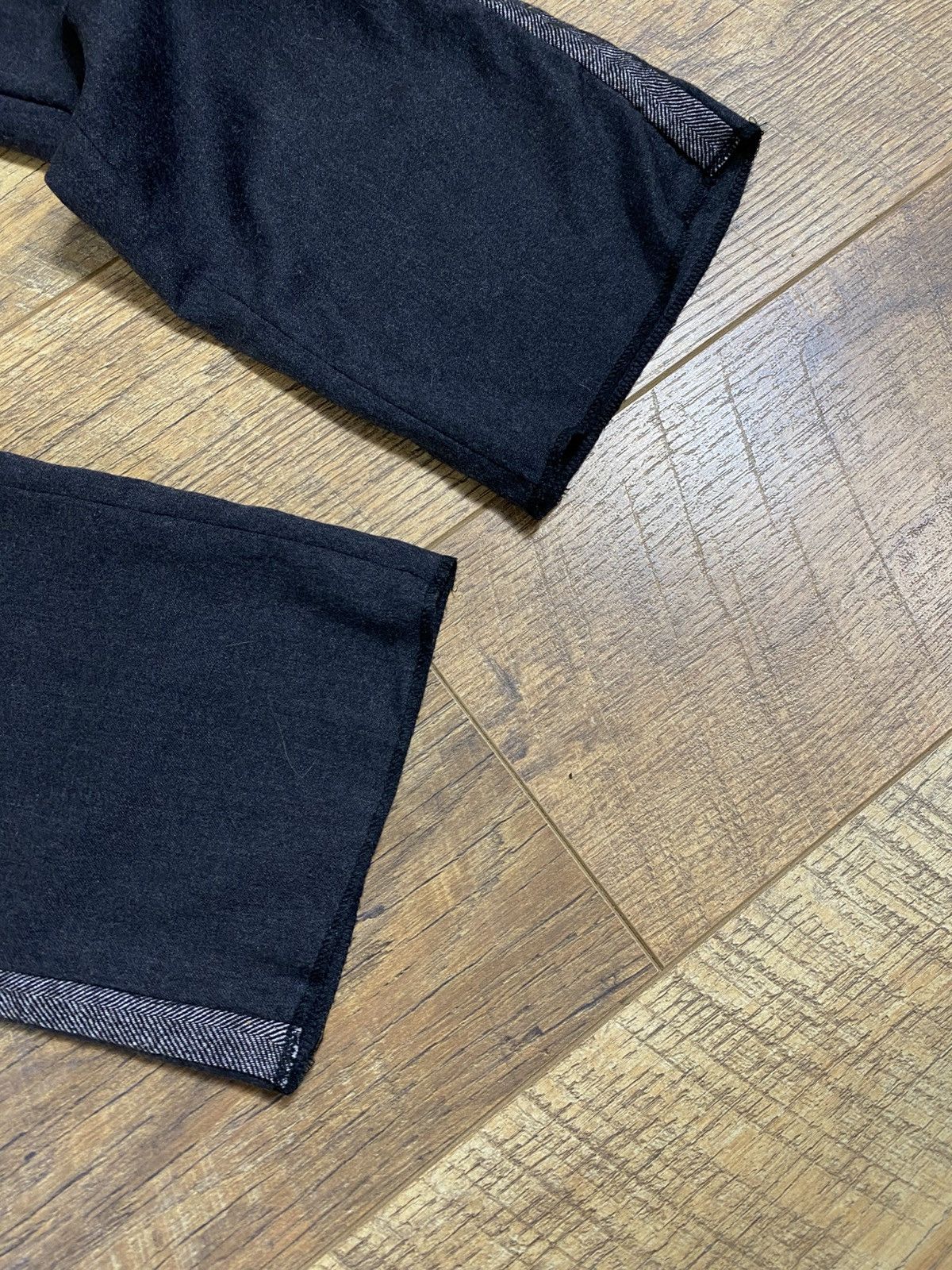 Dolce & Gabbana D&G Dolce & Gabbana Wool Herringbone Trim Trousers IT 46 Size US 30 / EU 46 - 7 Thumbnail
