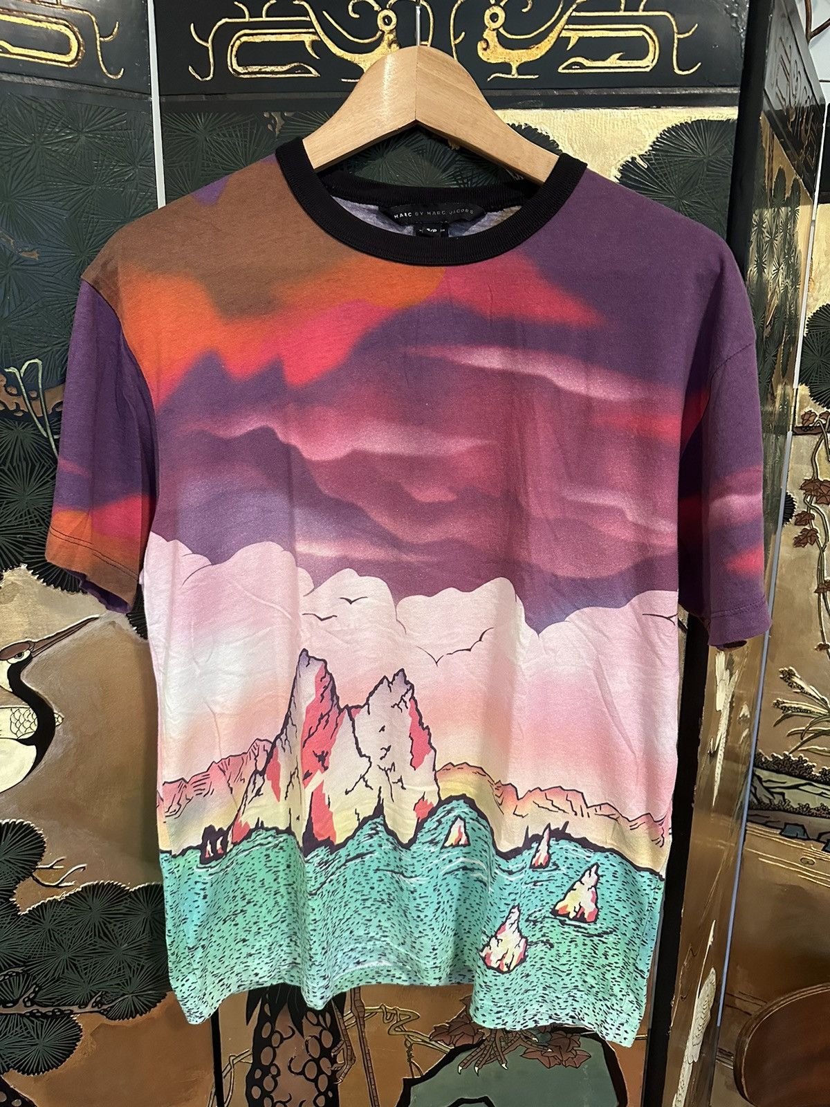 Marc by Marc Jacobs Marc By Marc Jacobs Graphic T-Shirt Size US S / EU 44-46 / 1 - 1 Thumbnail