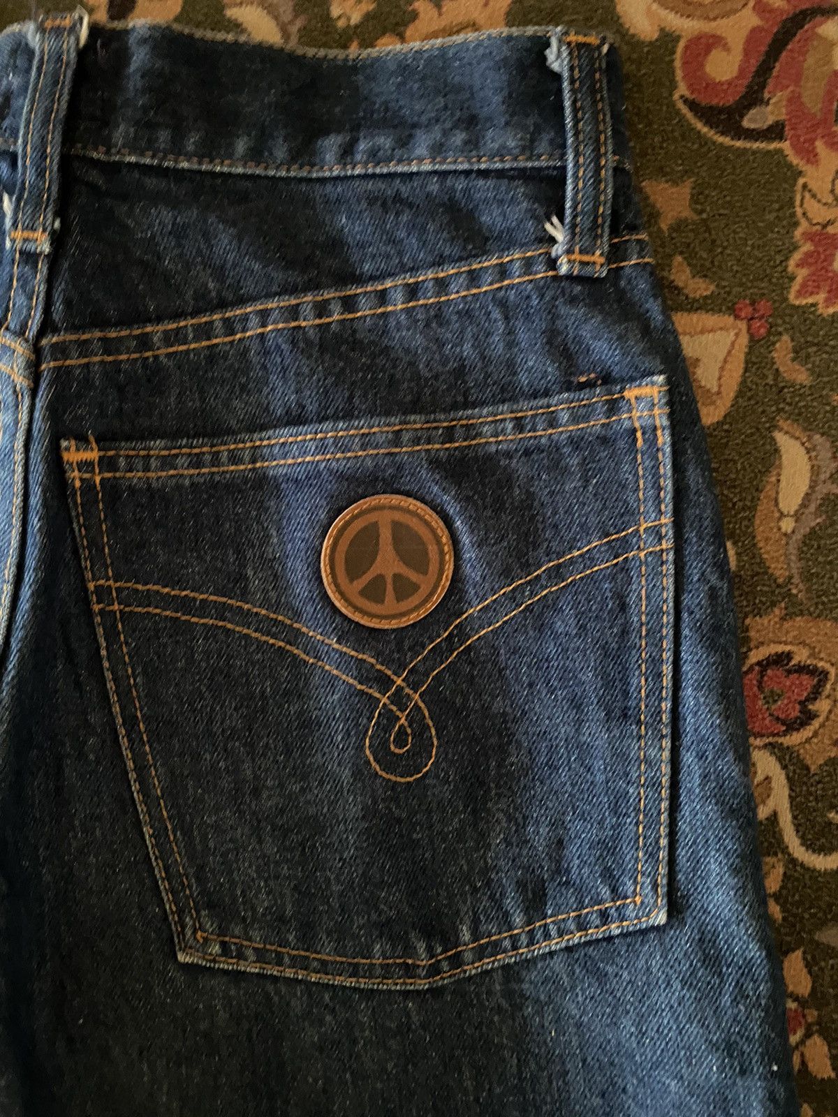 Moschino Vintage Moschino Blue Jeans Size US 26 / EU 42 - 3 Thumbnail