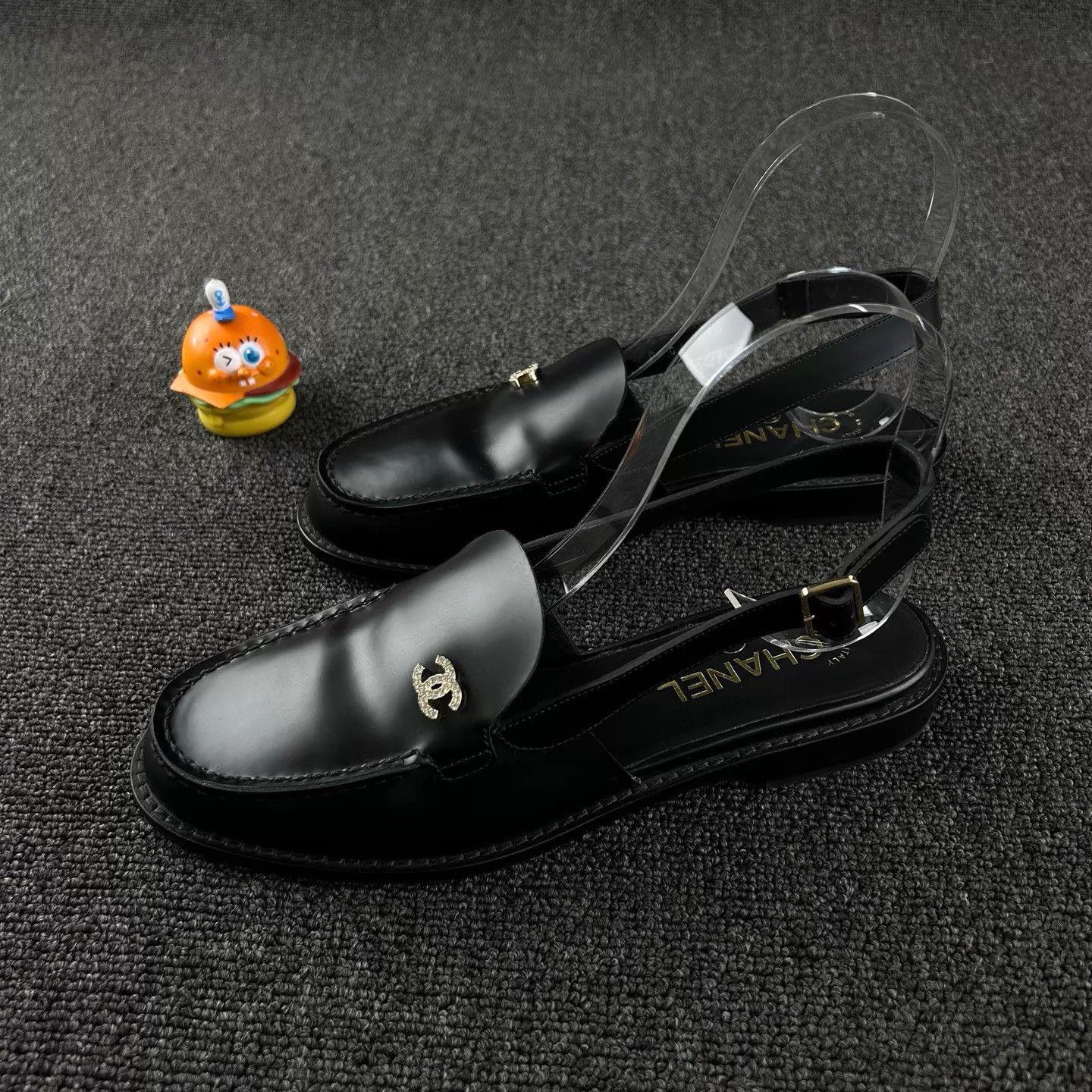 Chanel Chanel 25p Black Crystal Double C Loafer 38 Size US 7.5 / IT 37.5 - 1 Thumbnail