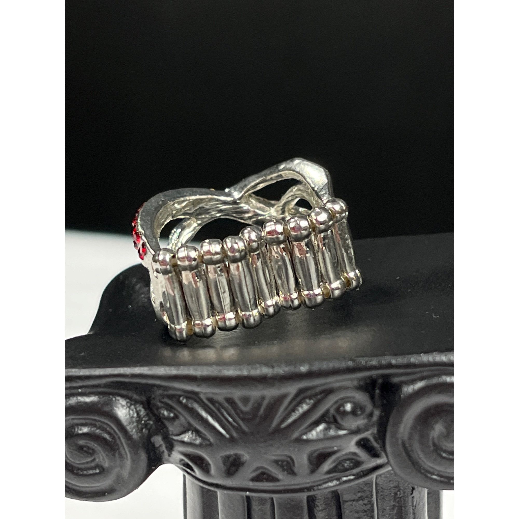 Vintage Silver Tone Stretchable Ring SKU 007 With Red Rhinestone Acc Size ONE SIZE - 4 Thumbnail