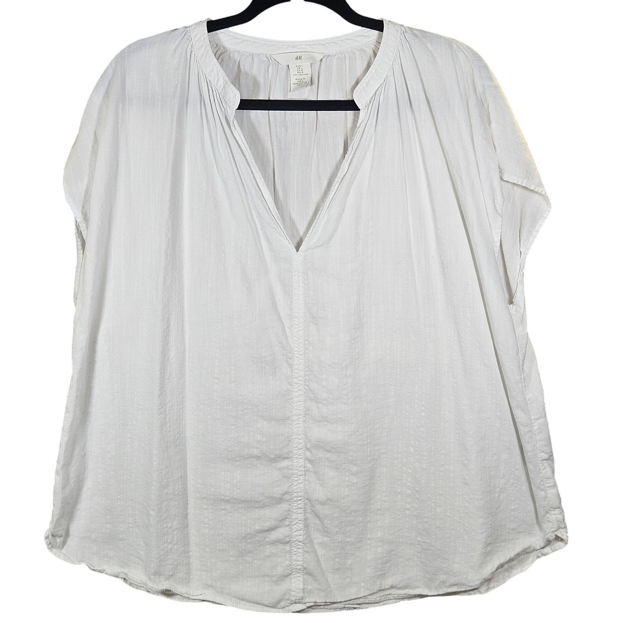 H&M H&M Women L White V-Neck Blouse Relaxed Fit Clean Girl Minim Size L / US 10 / IT 46 - 2 Thumbnail