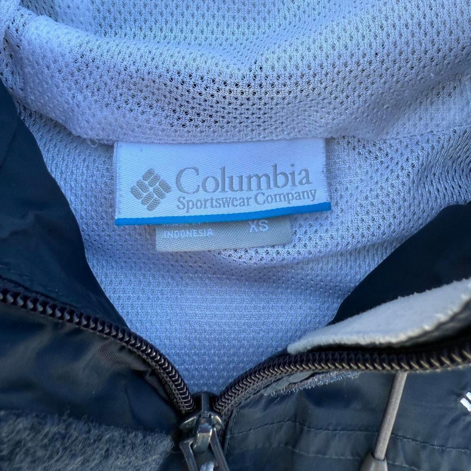 Columbia Columbia Rain Jacket Windbreaker Blue White Size women's XS Size XS / US 0-2 / IT 36-38 - 2 Thumbnail