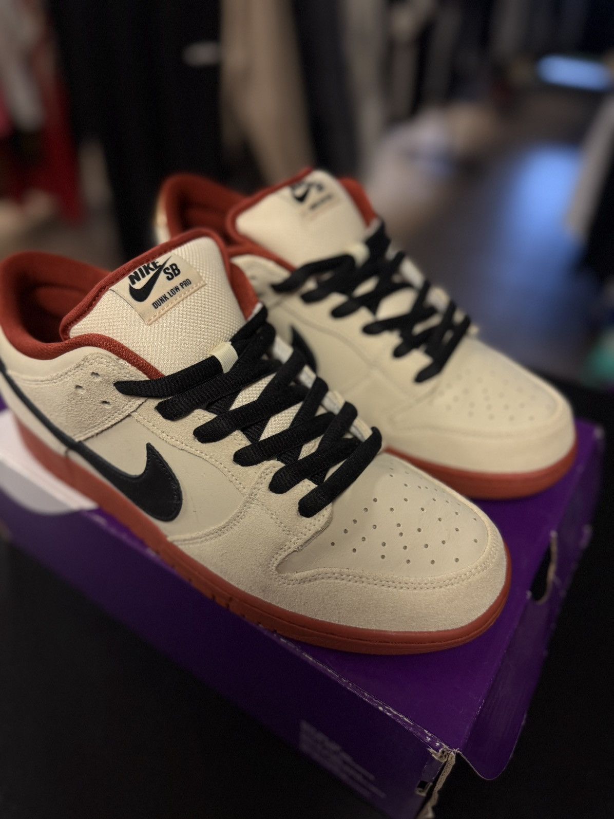 Nike Size 11 - Nike Dunk SB Low Muslin “Hennessy” 2020 Size US 11 / EU 44 - 3 Thumbnail