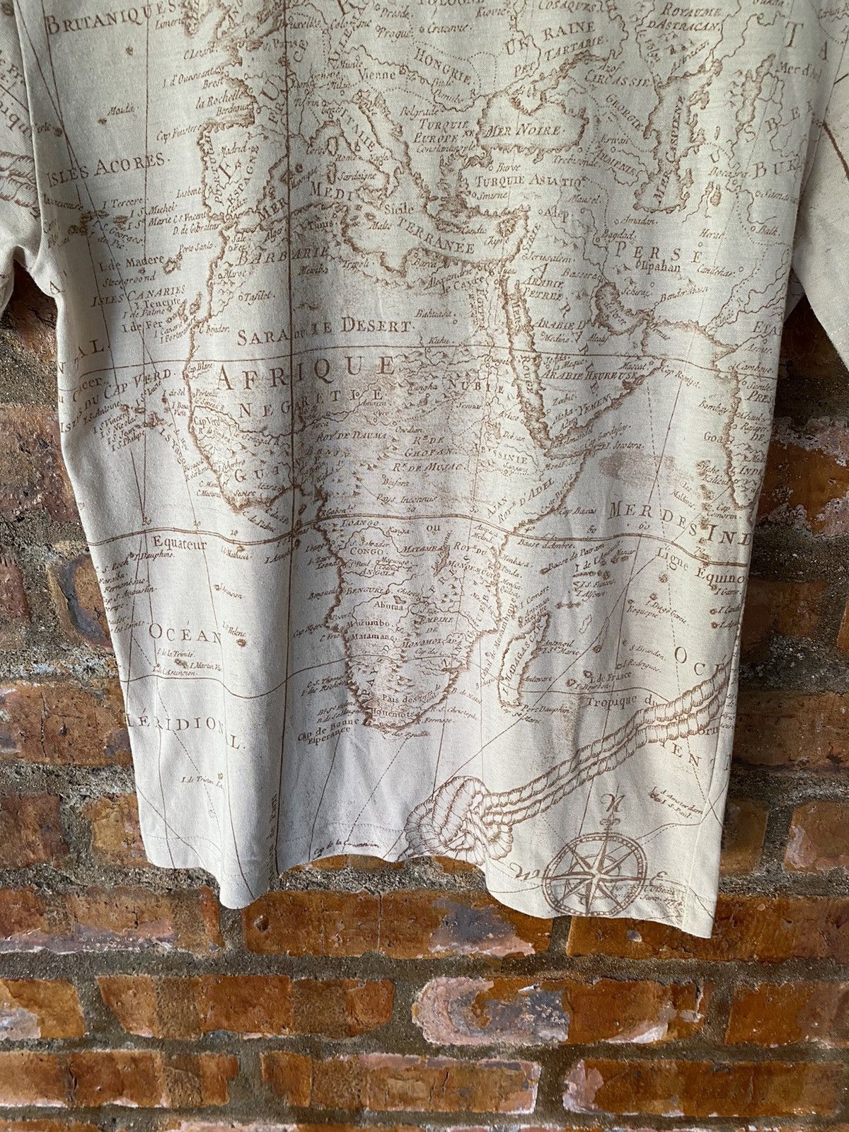 Katharine Hamnett London 1990s Hamnett 1950’s world map yee Size US S / EU 44-46 / 1 - 4 Thumbnail