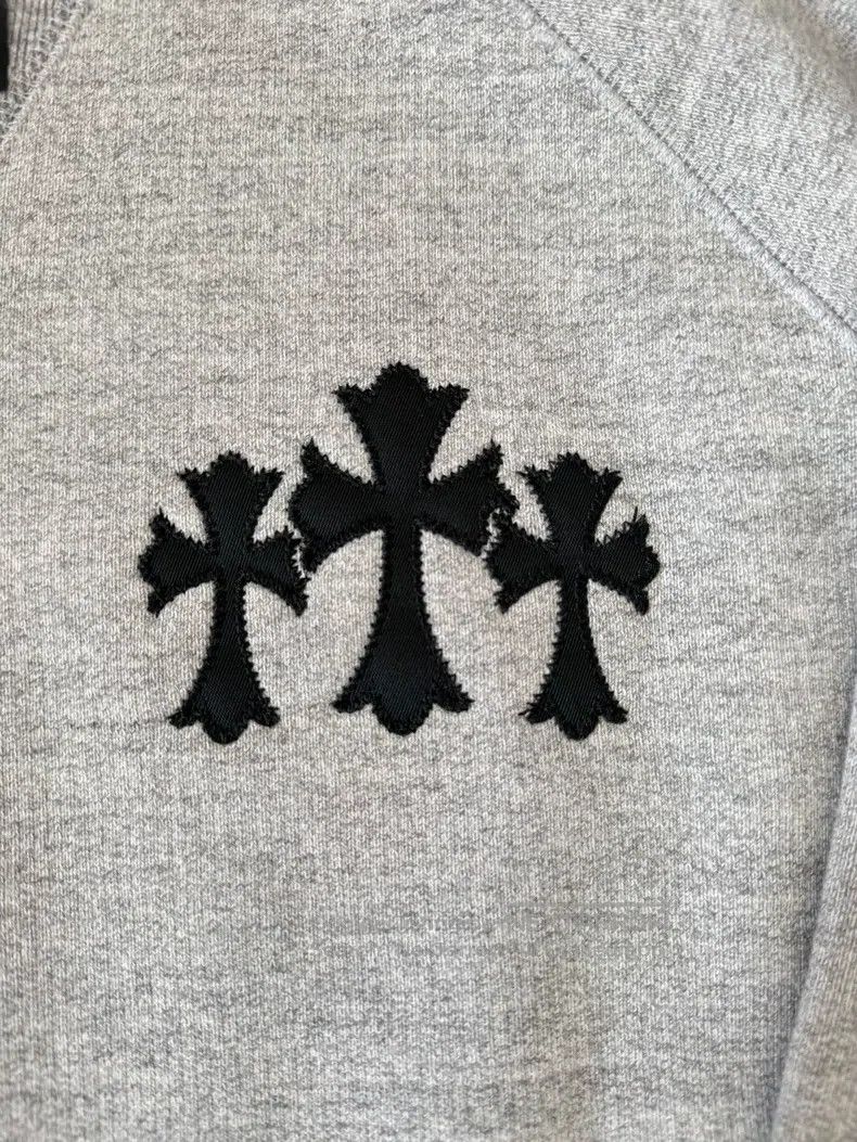 Chrome Hearts Chrome Hearts Size M Three-cross embroidered sweater Size US M / EU 48-50 / 2 - 2 Thumbnail