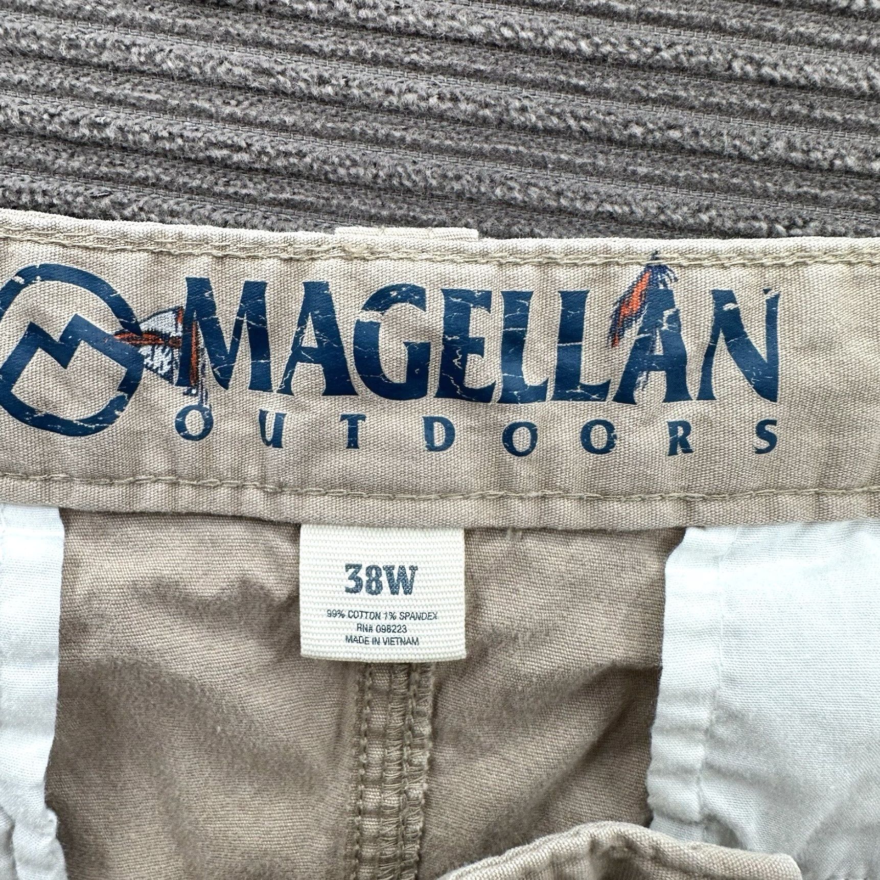 Vintage Magellan Shorts Men 38 Brown Cotton Beach Outdoor Chino Casual Travel Size US 38 / EU 54 - 3 Thumbnail
