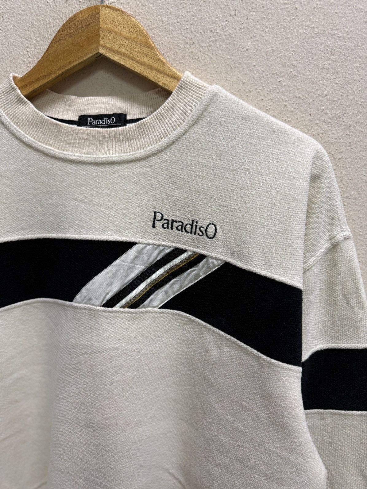 Vintage Vintage 90s ParadisO Small Logo Sweatshirt Size US L / EU 52-54 / 3 - 21 Thumbnail