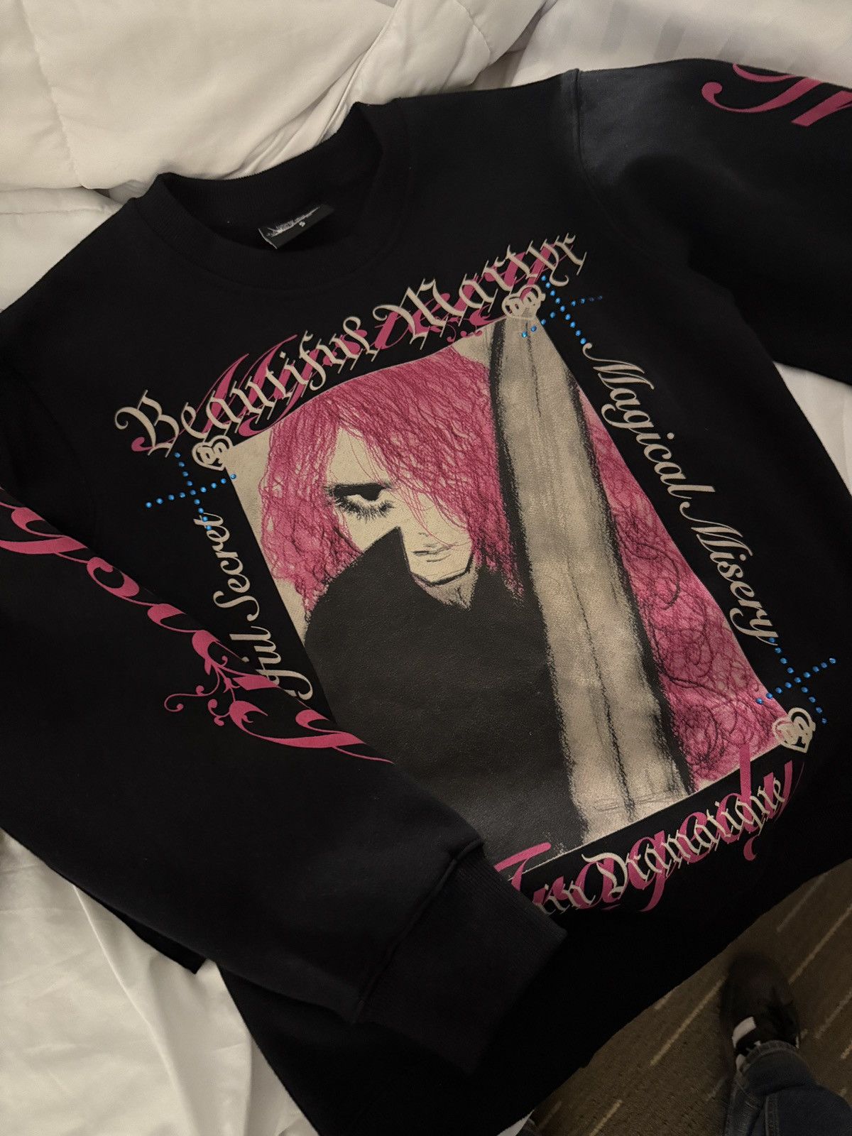 Other Bladee 2025 Martyr Tour Crewneck Size US S / EU 44-46 / 1 - 1 Thumbnail