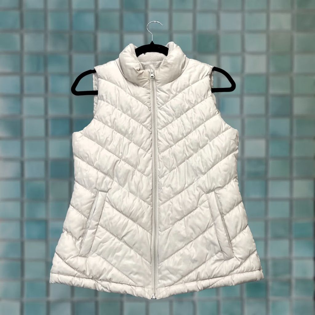 Gap Gap Vest Womens XS Beige ColdControl Lite Quilted Puffer Lined Full Zip Size XS / US 0-2 / IT 36-38 - 1 Thumbnail