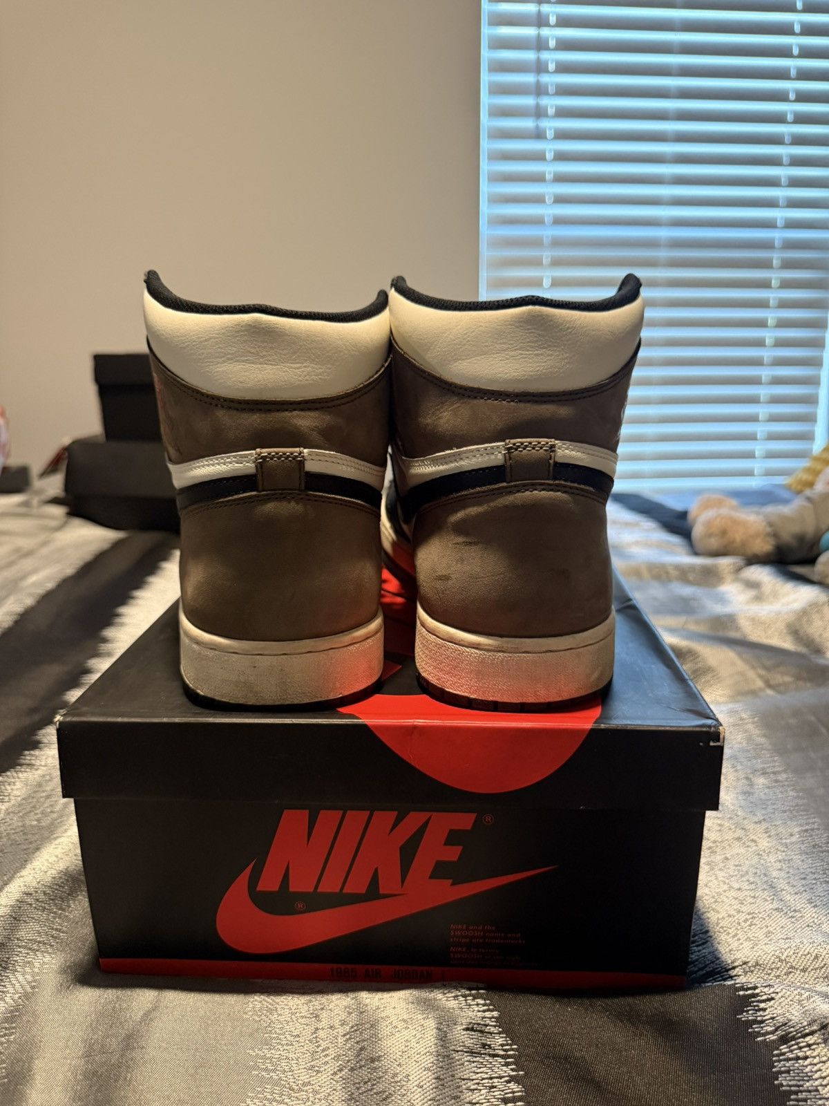 Jordan Brand Jordan 1 Mocha Size US 14 / EU 47 - 6 Thumbnail