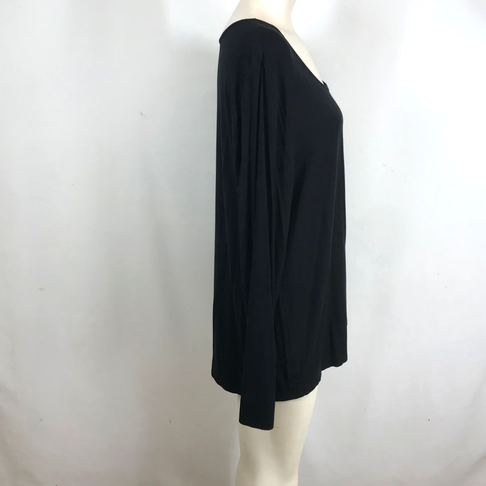 Vintage Soma Womens Black Long Sleeve Scoop Neck Relaxed Fit Rayon Blend Top L Size L / US 10 / IT 46 - 4 Thumbnail