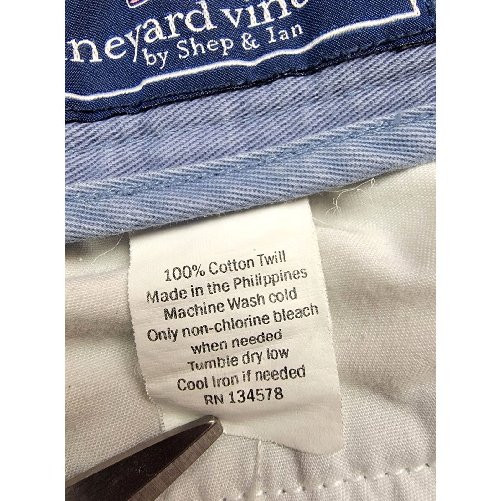 Vineyard Vines Vineyard Vines Club Shorts Mens 35 Blue Logo Whale Embroidered Chino Casual Beach Size US 35 - 6 Thumbnail