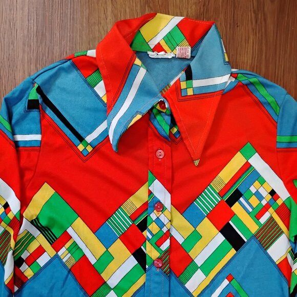 Other Vintage Tarvi MCM Zig Zag Op Art Polyester Disco Shirt Size S / US 4 / IT 40 - 1 Thumbnail