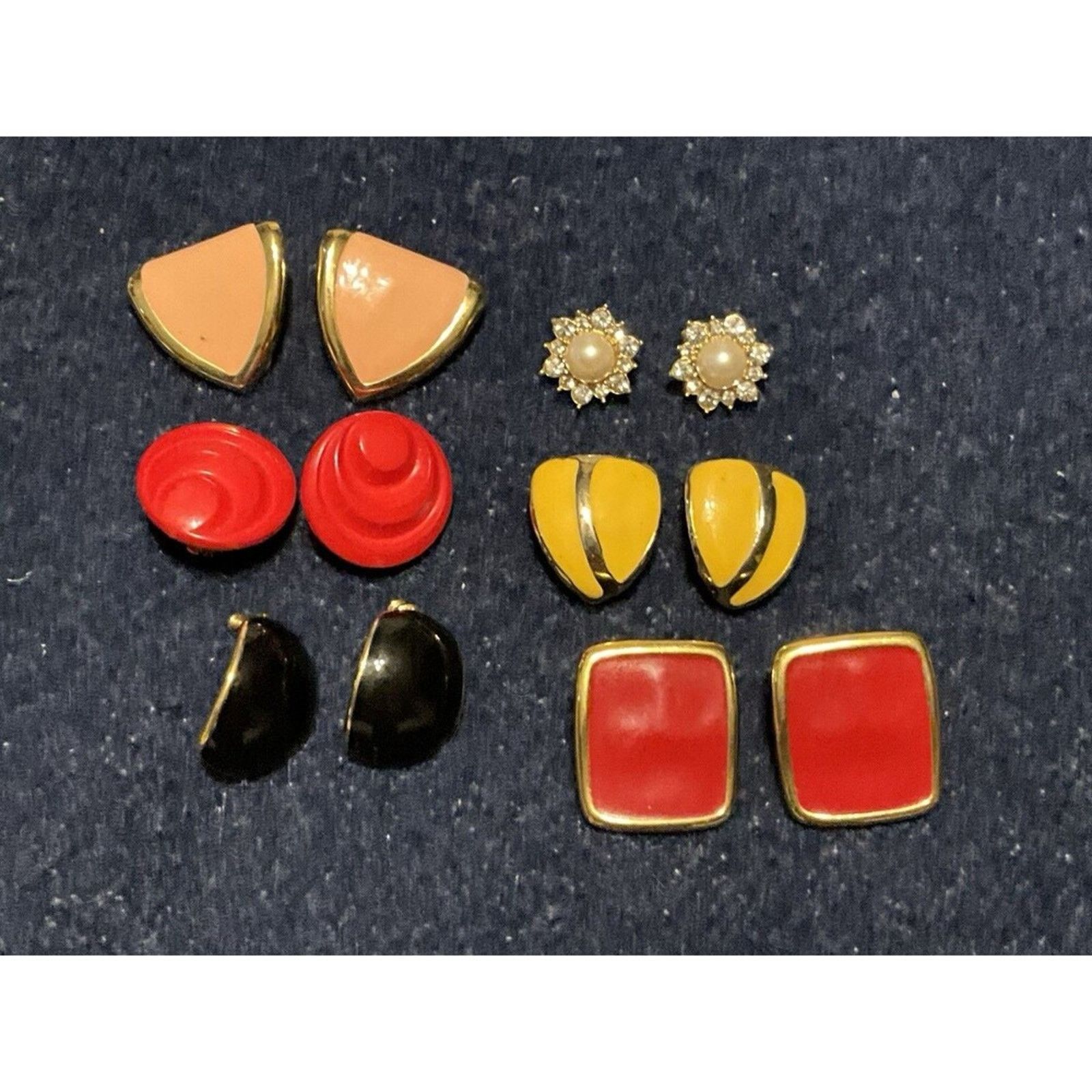 Other 6 Pairs 80’s & 90’s Lot Of Earrings Size ONE SIZE - 1 Thumbnail