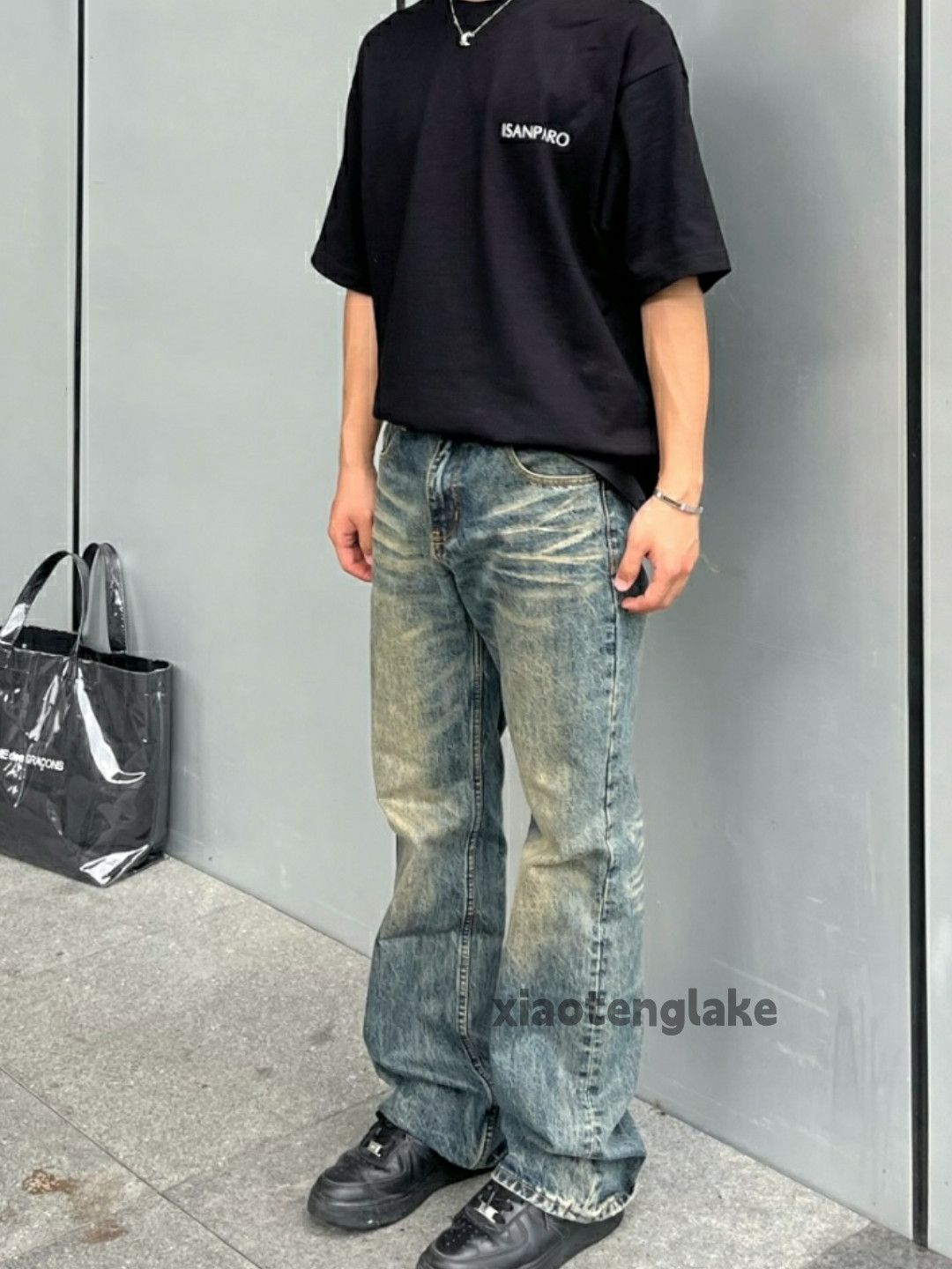 washed faded damaged yuppie rusty bootcut jeans
