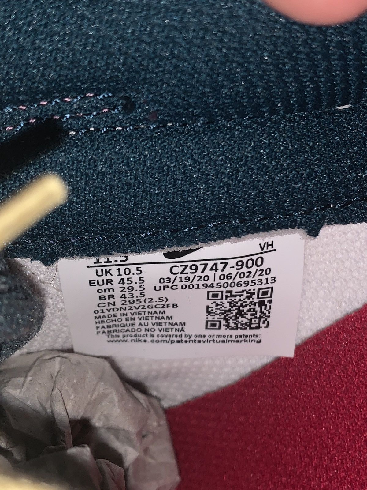 Nike 2020 Nike Dunk Low Community Garden Size US 11.5 / EU 44-45 - 9 Thumbnail