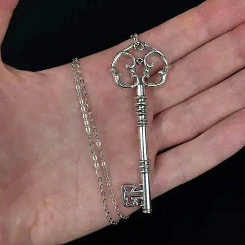 Jewelry Gothic Key Pendant Necklace and Punk Necklace Gothic Chain Size ONE SIZE - 3 Thumbnail