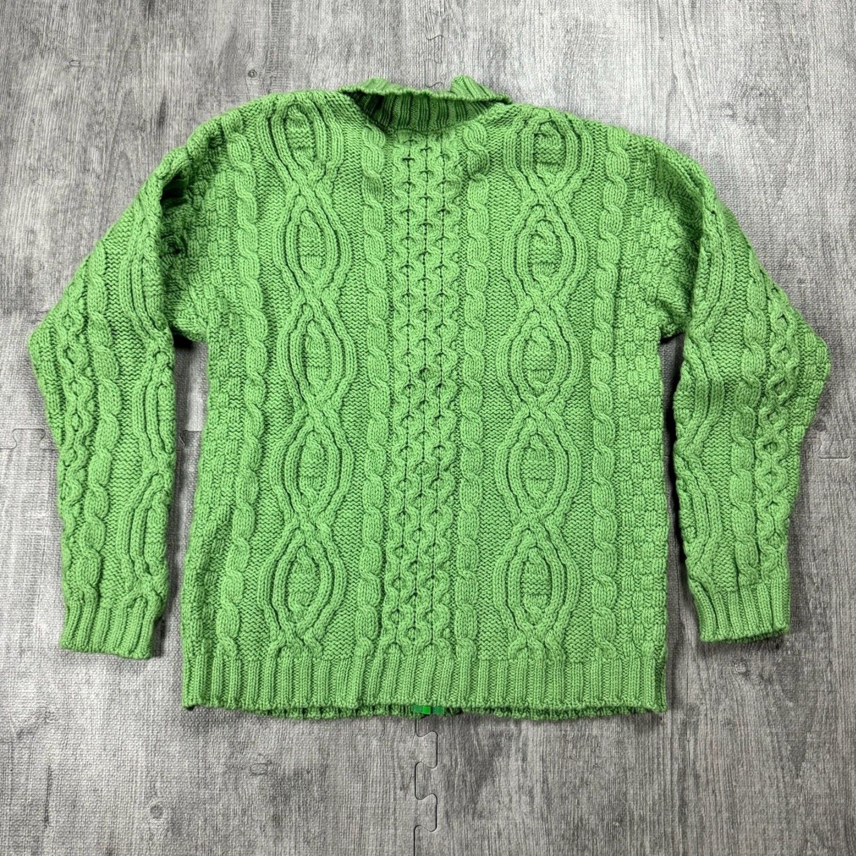 Vintage ARAN CRAFTS WOMENS CABLE KNIT SWEATER FULL ZIP XS PISTACHIO GREEN WOOL IRELAND CHRISTMAS Size XS / US 0-2 / IT 36-38 - 5 Thumbnail