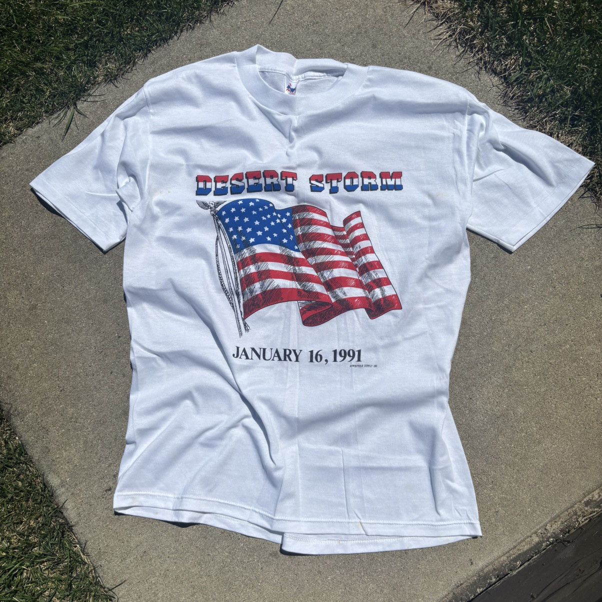 Vintage Vintage 1991 Desert Storm War Shirt Size US L / EU 52-54 / 3 - 1 Thumbnail