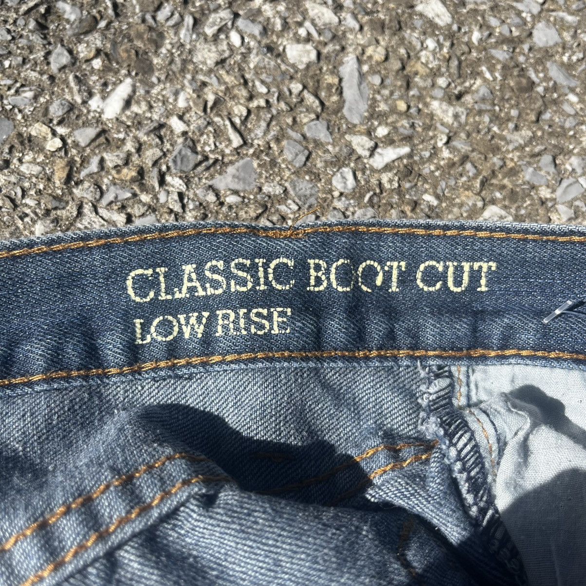 Other Blue Notes 1984 bootcut blue jeans Size US 31 - 5 Thumbnail