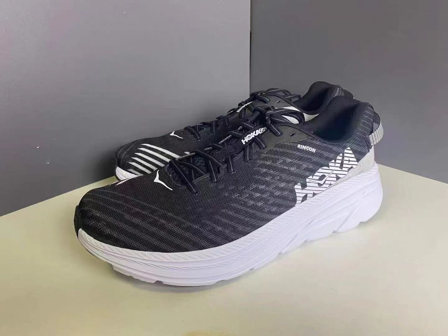 Hoka HOKA ONE ONE Performance Running Shoes K15 Size US 13 / EU 46 - 1 Thumbnail